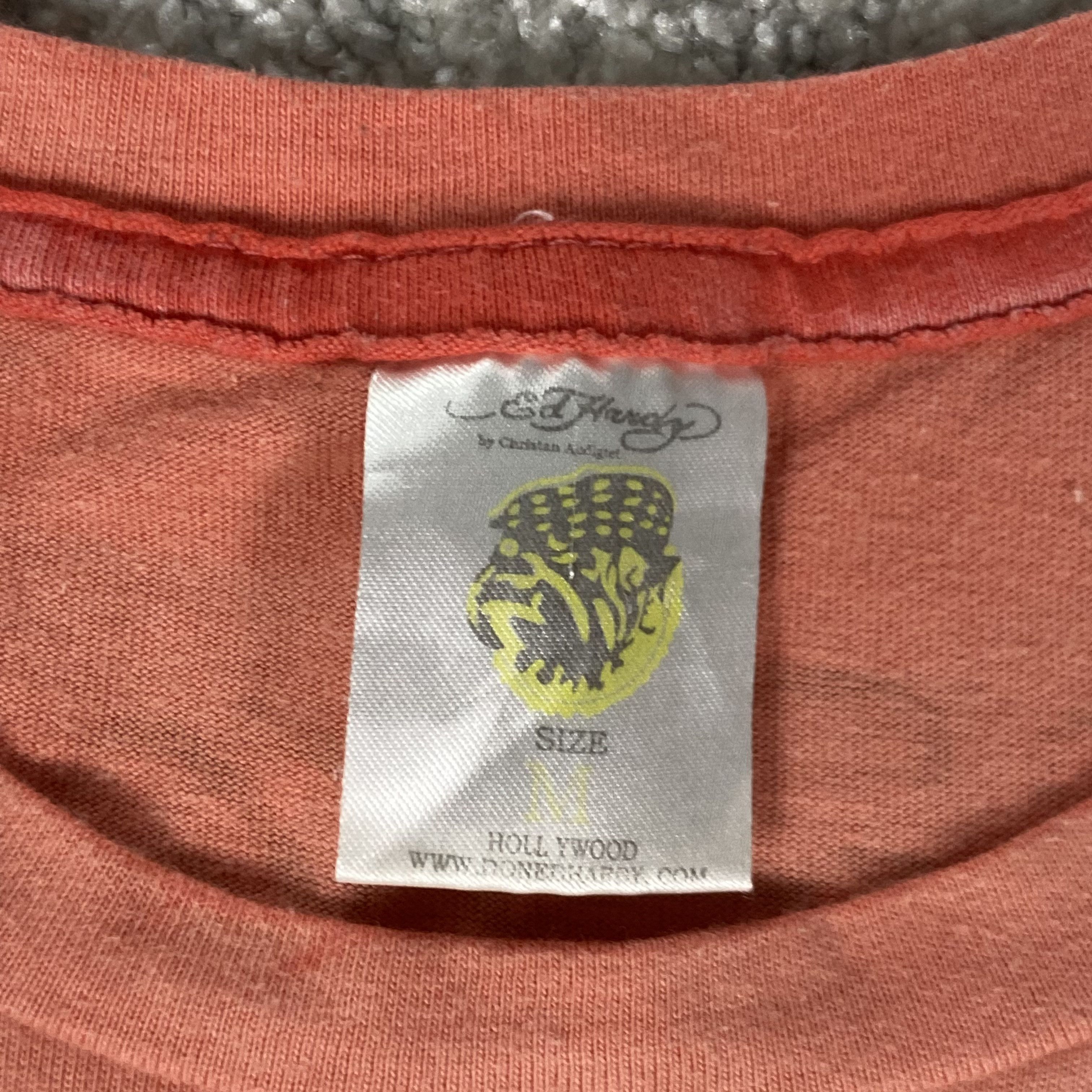 Christian Audigier ED HARDY PEACH Y2K PUNK SWAROVSKI RARE RETRO TOP TEE - 626 Size M / US 6-8 / IT 42-44 - 5 Thumbnail