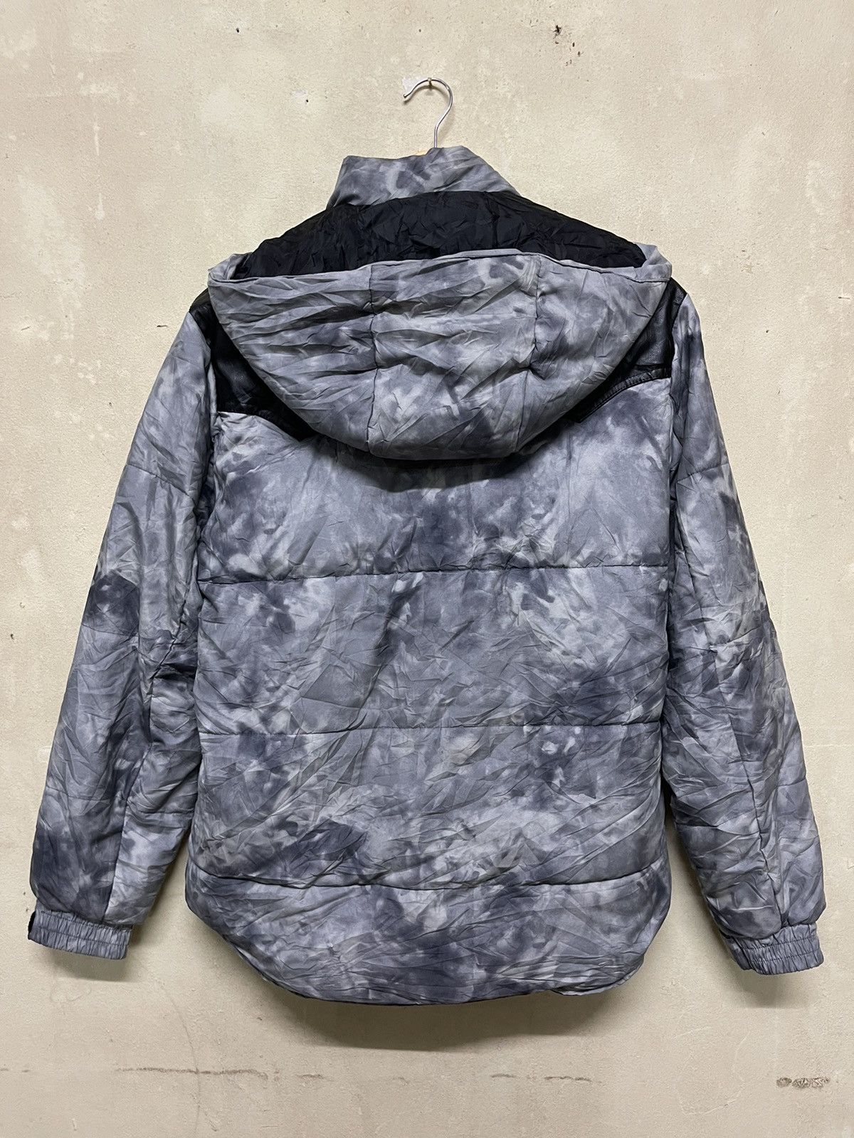 Japanese Brand Fieldcore Puffer Jacket Button Hoodie Style Size US L / EU 52-54 / 3 - 8 Thumbnail