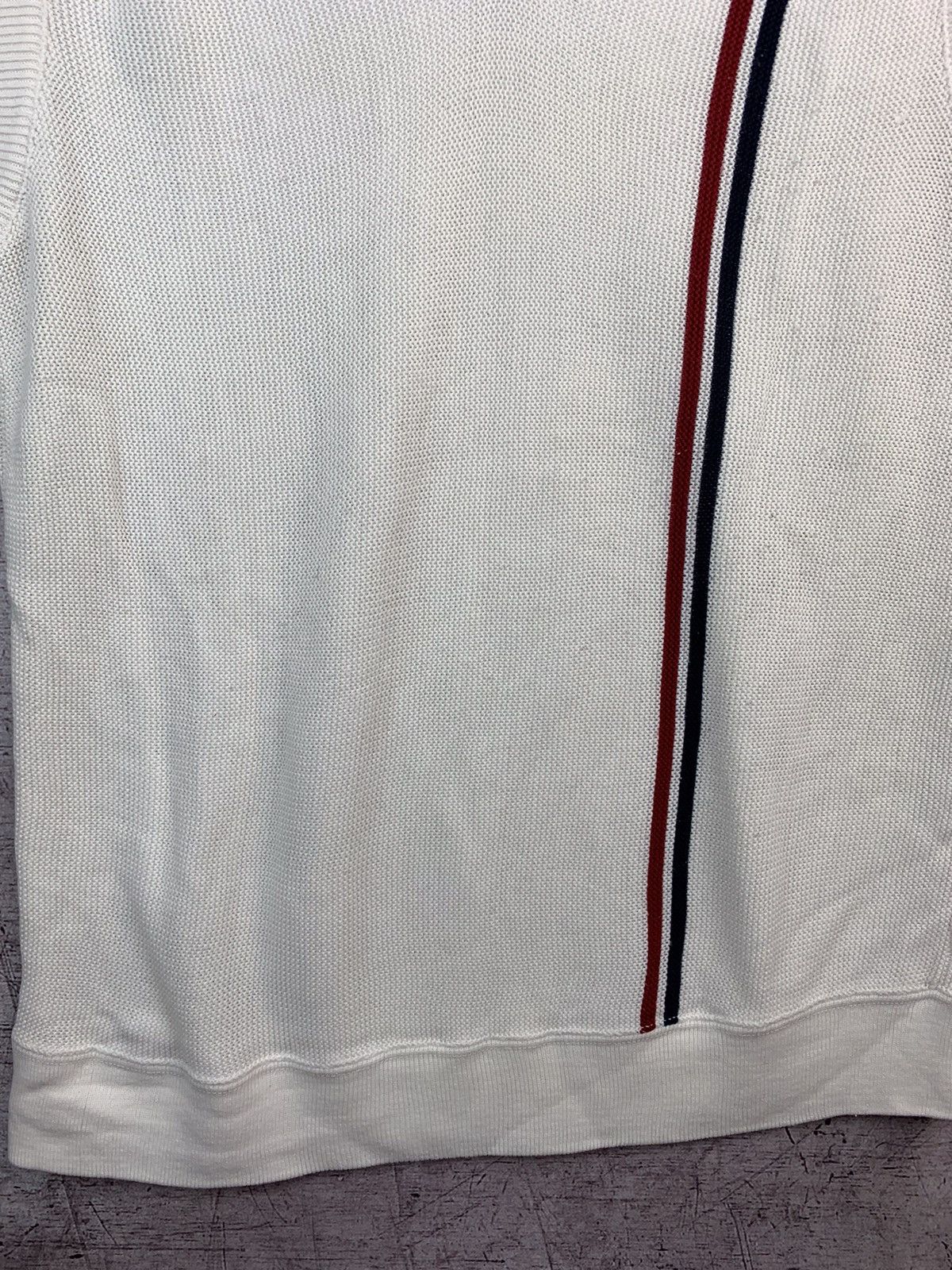 Lacoste × Vintage Vintage Lacoste V-neck Tennis Vest Knitted Size US M / EU 48-50 / 2 - 3 Thumbnail