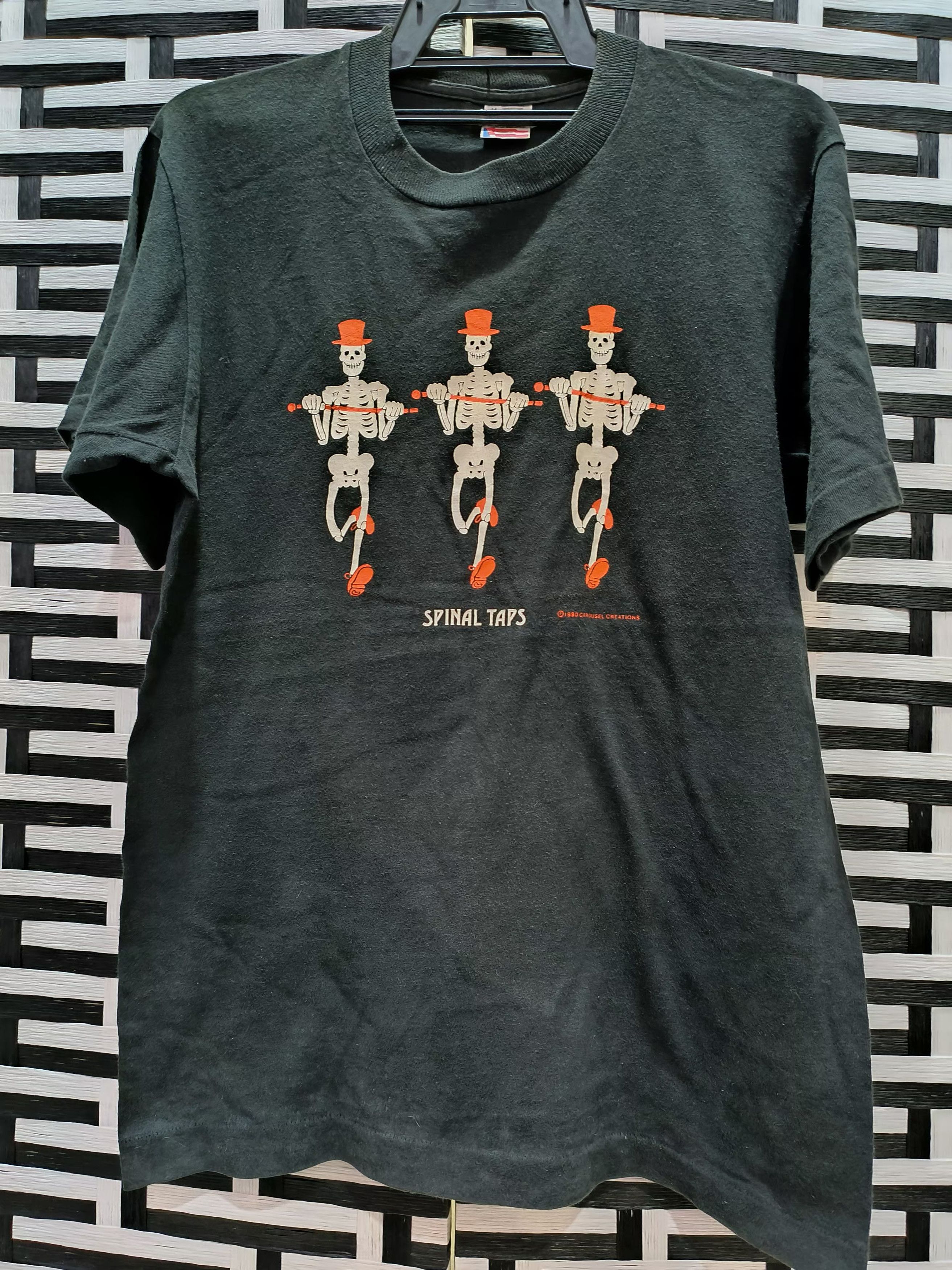 Fruit Of The Loom Vintage 90's Spinal Taps Thrashed tee Size US M / EU 48-50 / 2 - 1 Thumbnail