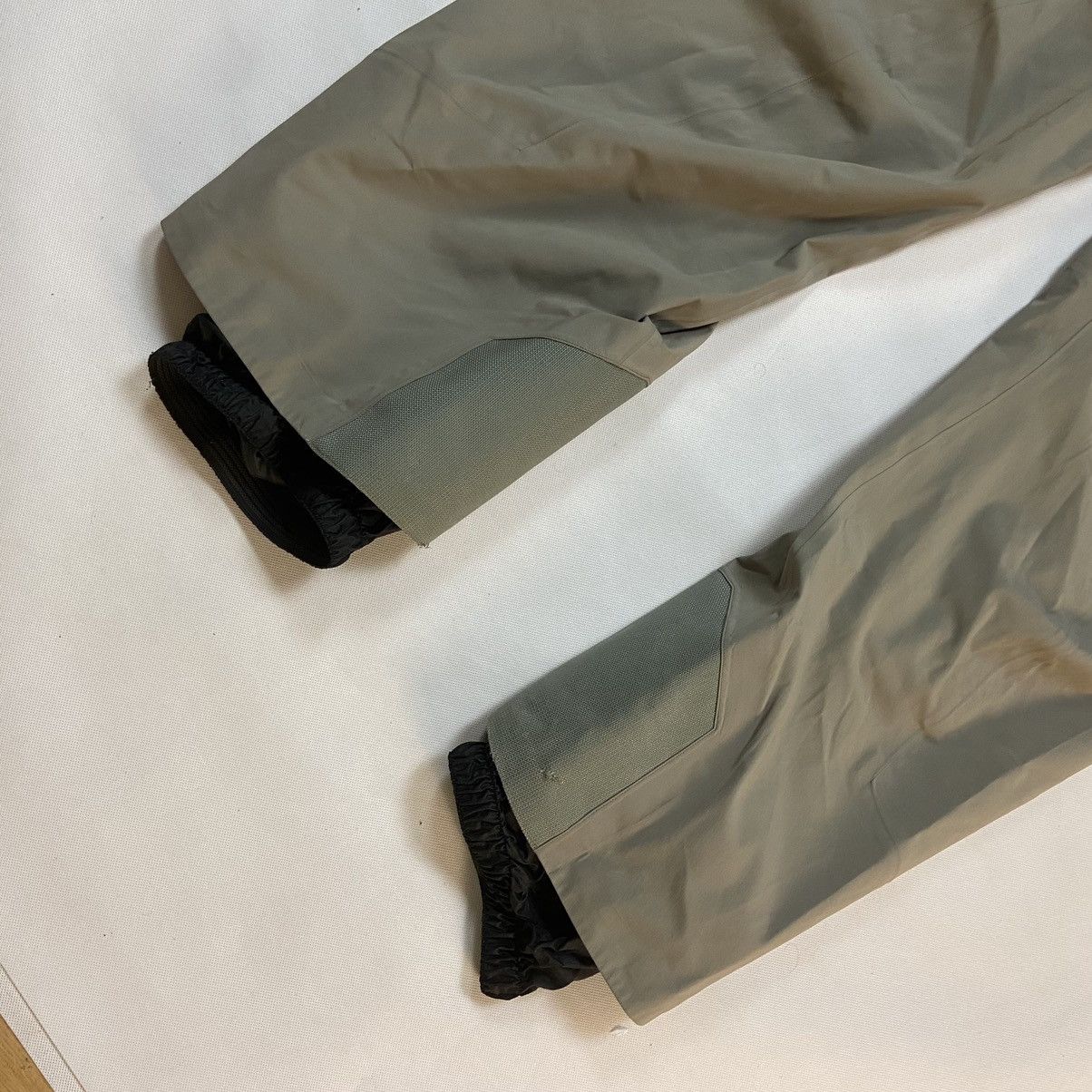 Arc'teryx Arcteryx Vintage Beta AR Gore-Tex Recco Ski Pants Size US 30 / EU 46 - 4 Thumbnail