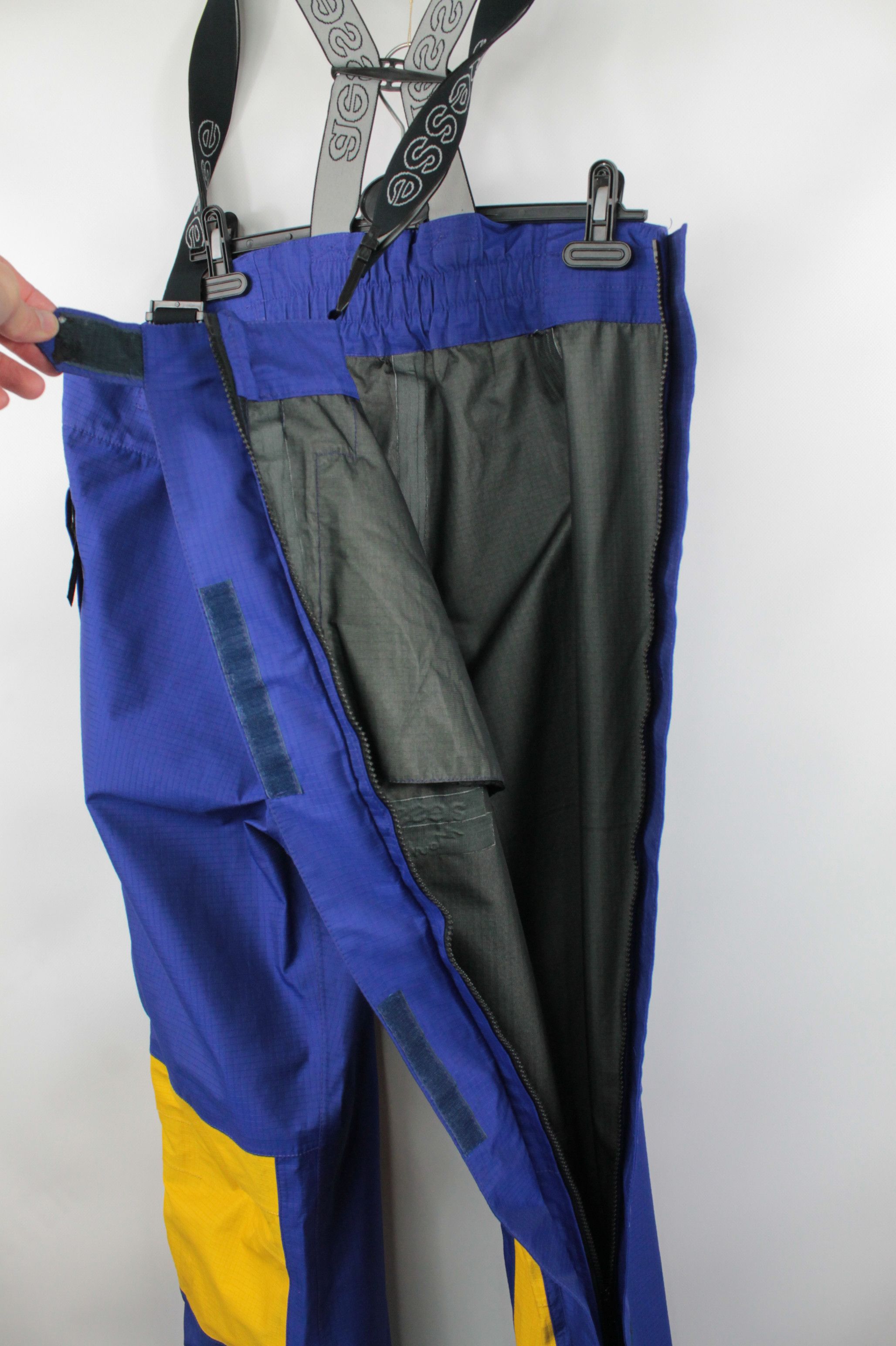 Goretex Perfect Vintage Aesse Mountain Gore-Tex Pants made in Italy Size US 38 / EU 54 - 7 Thumbnail