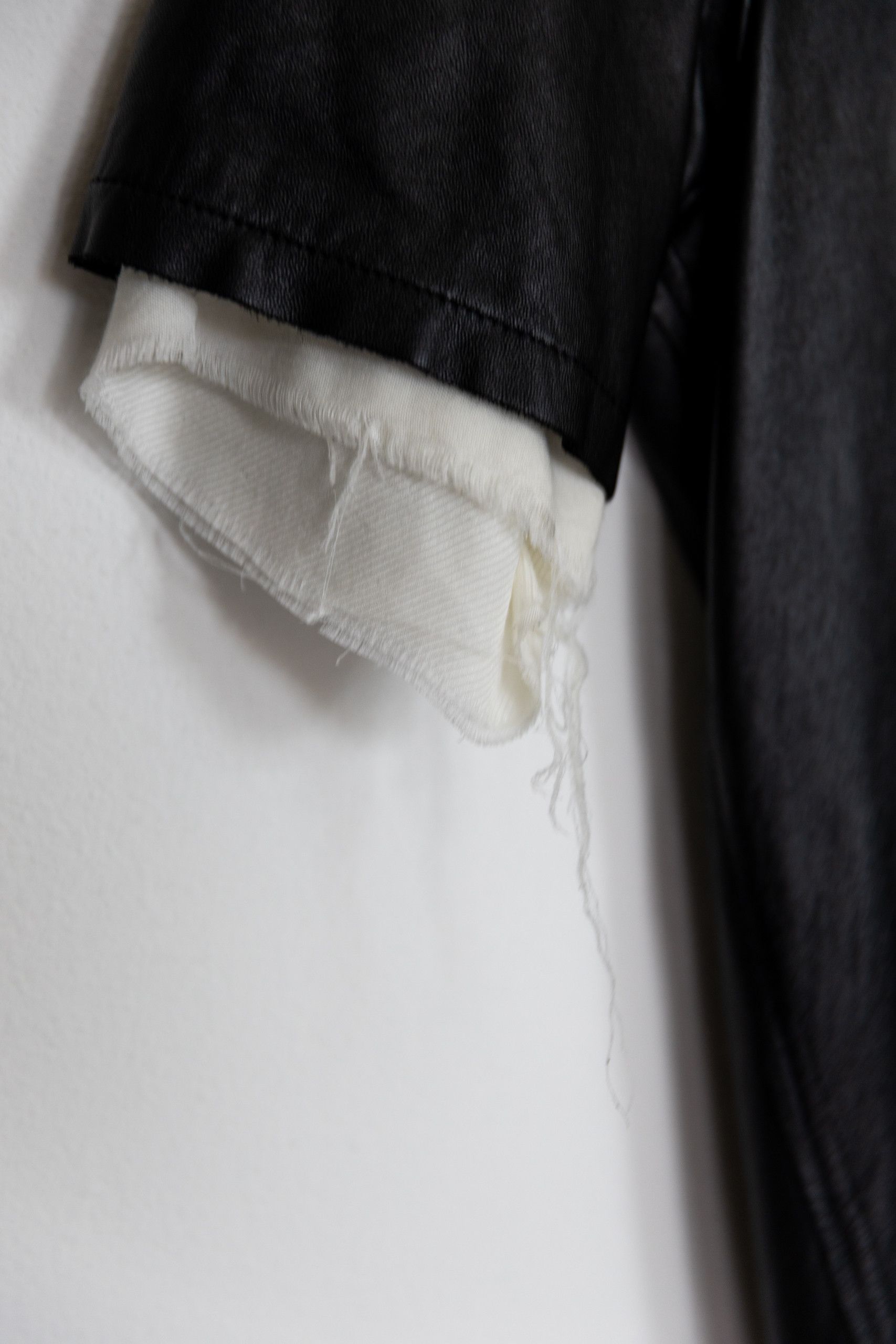 Takahiromiyashita The Soloist. Black leather shirt Size US S / EU 44-46 / 1 - 7 Thumbnail