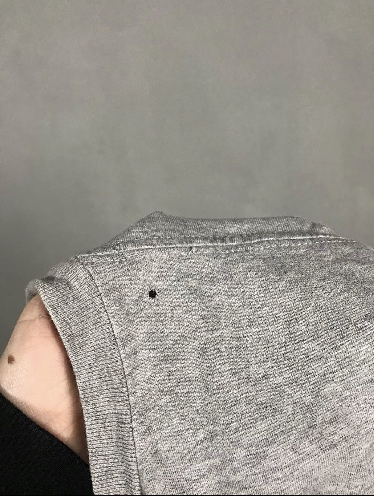 Carhartt × Carhartt Wip Carhartt wip center logo streetwear gray tee Size US M / EU 48-50 / 2 - 9 Thumbnail