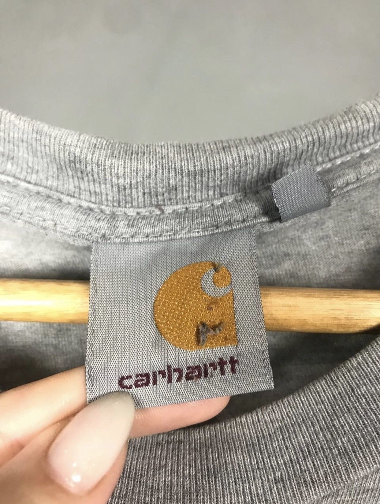 Carhartt × Carhartt Wip Carhartt wip center logo streetwear gray tee Size US M / EU 48-50 / 2 - 3 Thumbnail