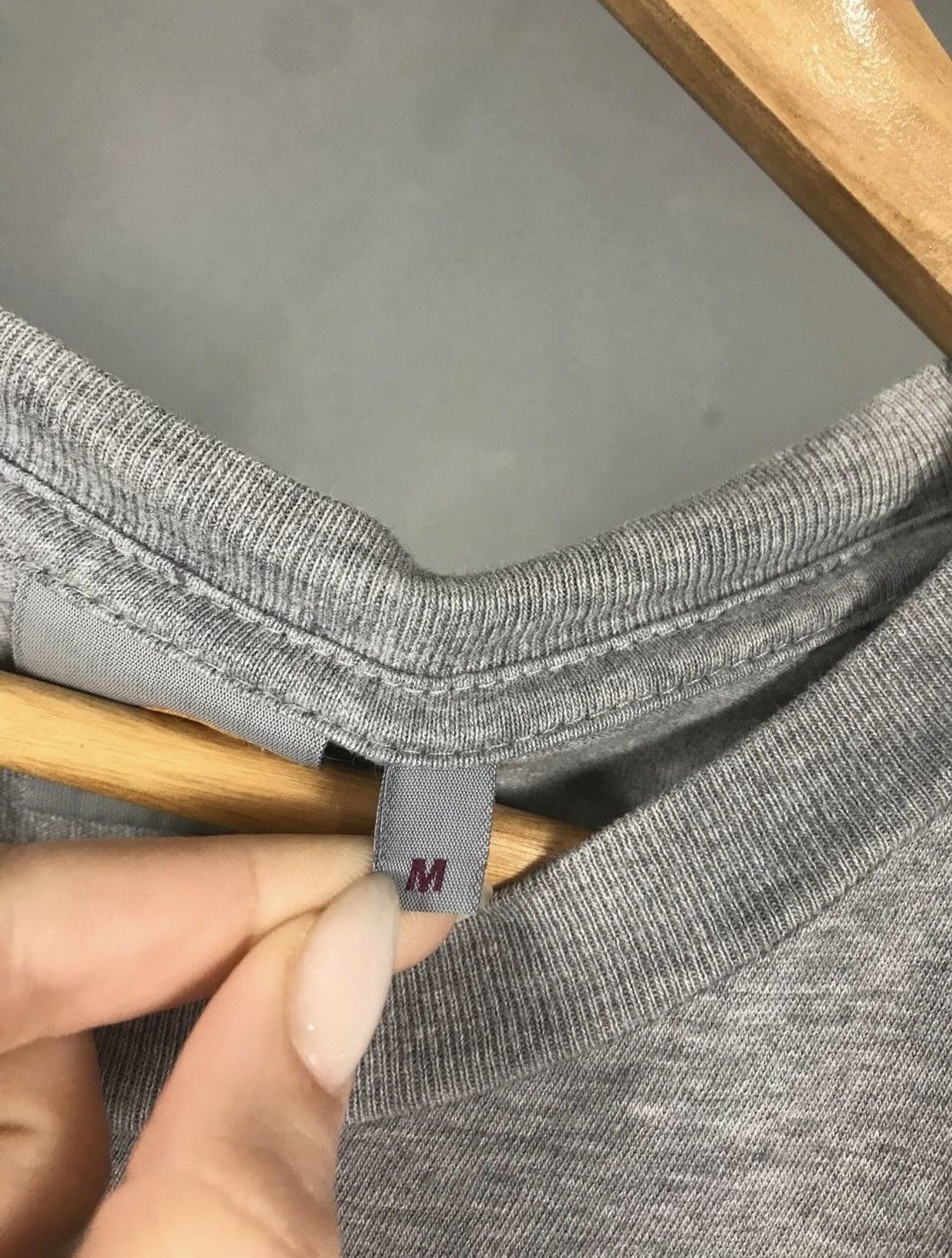 Carhartt × Carhartt Wip Carhartt wip center logo streetwear gray tee Size US M / EU 48-50 / 2 - 4 Thumbnail