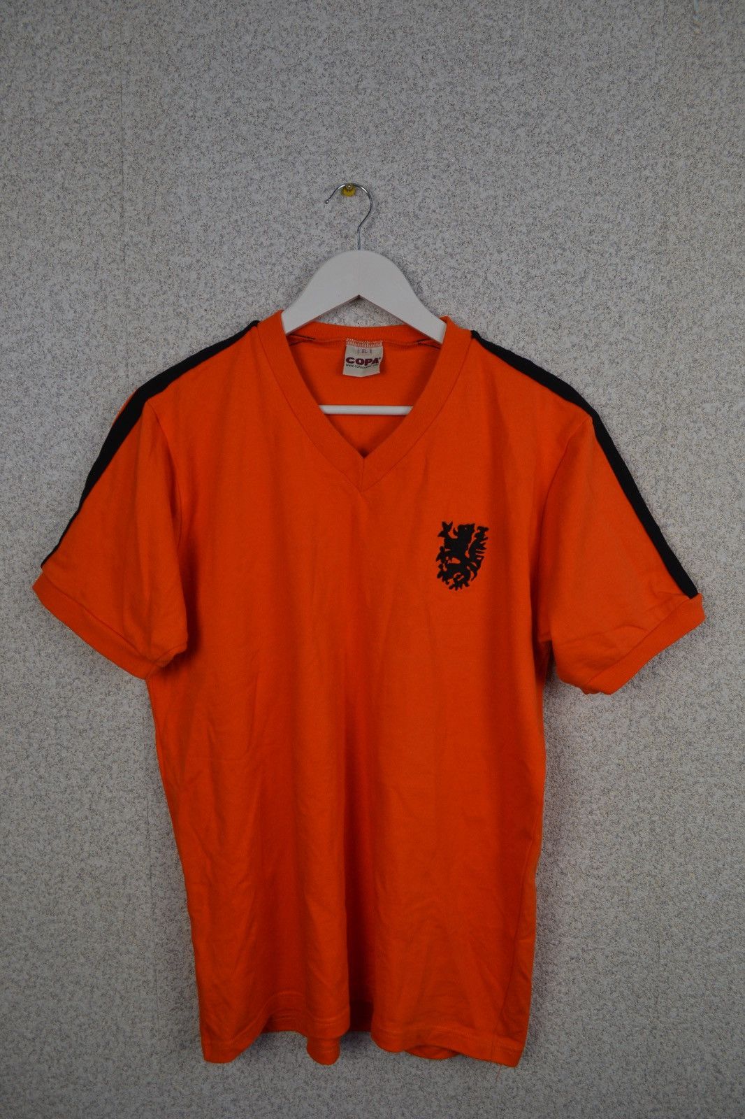Other Netherlands Retro Home Football Shirt Soccer Jersey XL Size US XL / EU 56 / 4 - 1 Thumbnail