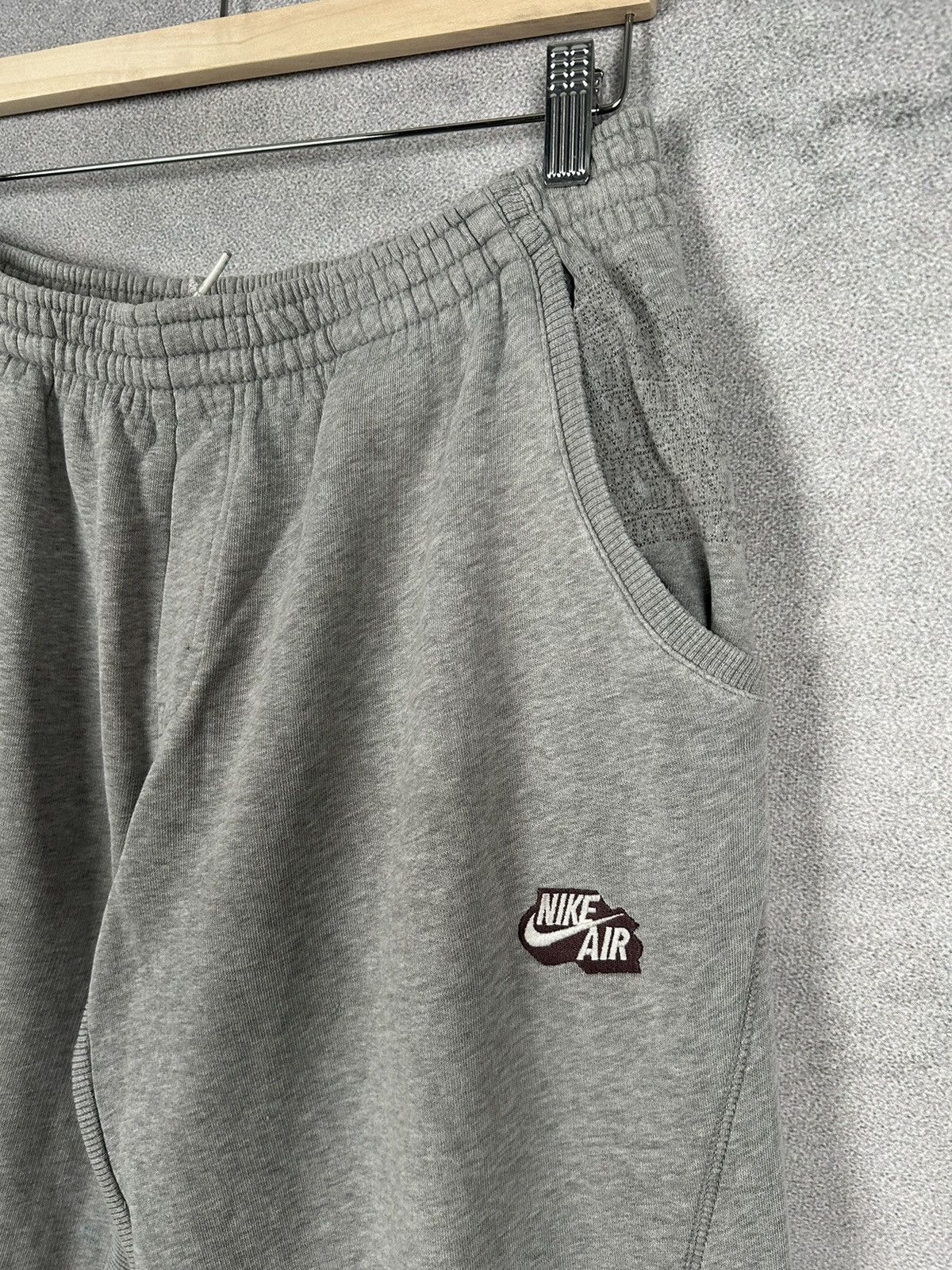 Nike Vintage Nike Air Sweatpants 90s Y2K Retro Swoosh Size US 34 / EU 50 - 5 Thumbnail