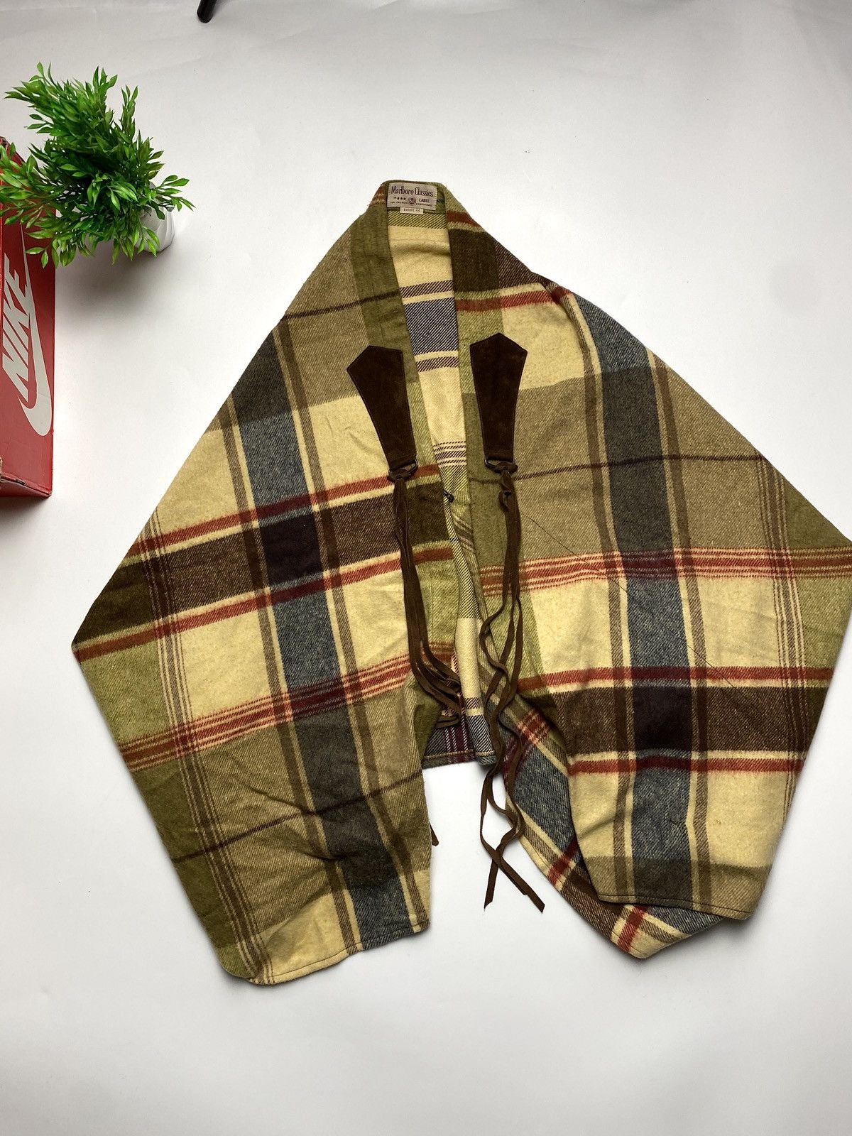Marlboro Classics × Vintage Vintage Marlboro Classics Cowboy Style Wool Poncho Scarves Size ONE SIZE - 1 Thumbnail