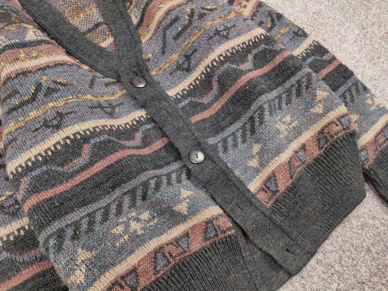 Japanese Brand Vintage 90's Japanese Patterned Cardigan Knitted Sweater Size US M / EU 48-50 / 2 - 9 Thumbnail