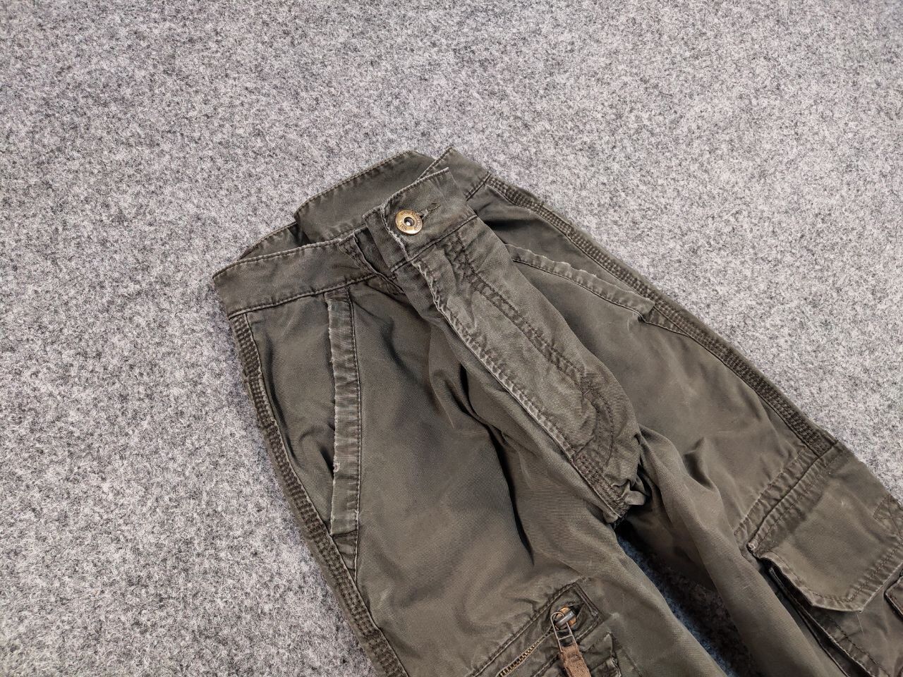 Japanese Brand Vintage Cargo Pants Travis Scott Japan Zip Pocket Olive Size US 33 - 13 Thumbnail