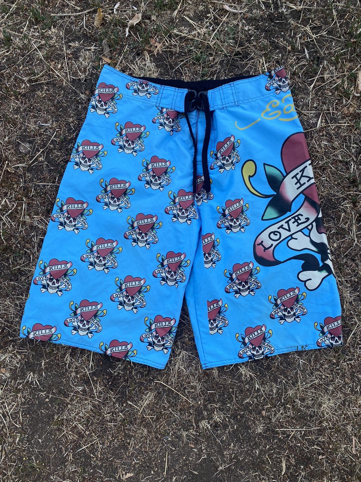Ed Hardy × Vintage Vintage 90s Ed Hardy shorts monogrammed multi logo size XL Size US 36 / EU 52 - 1 Thumbnail