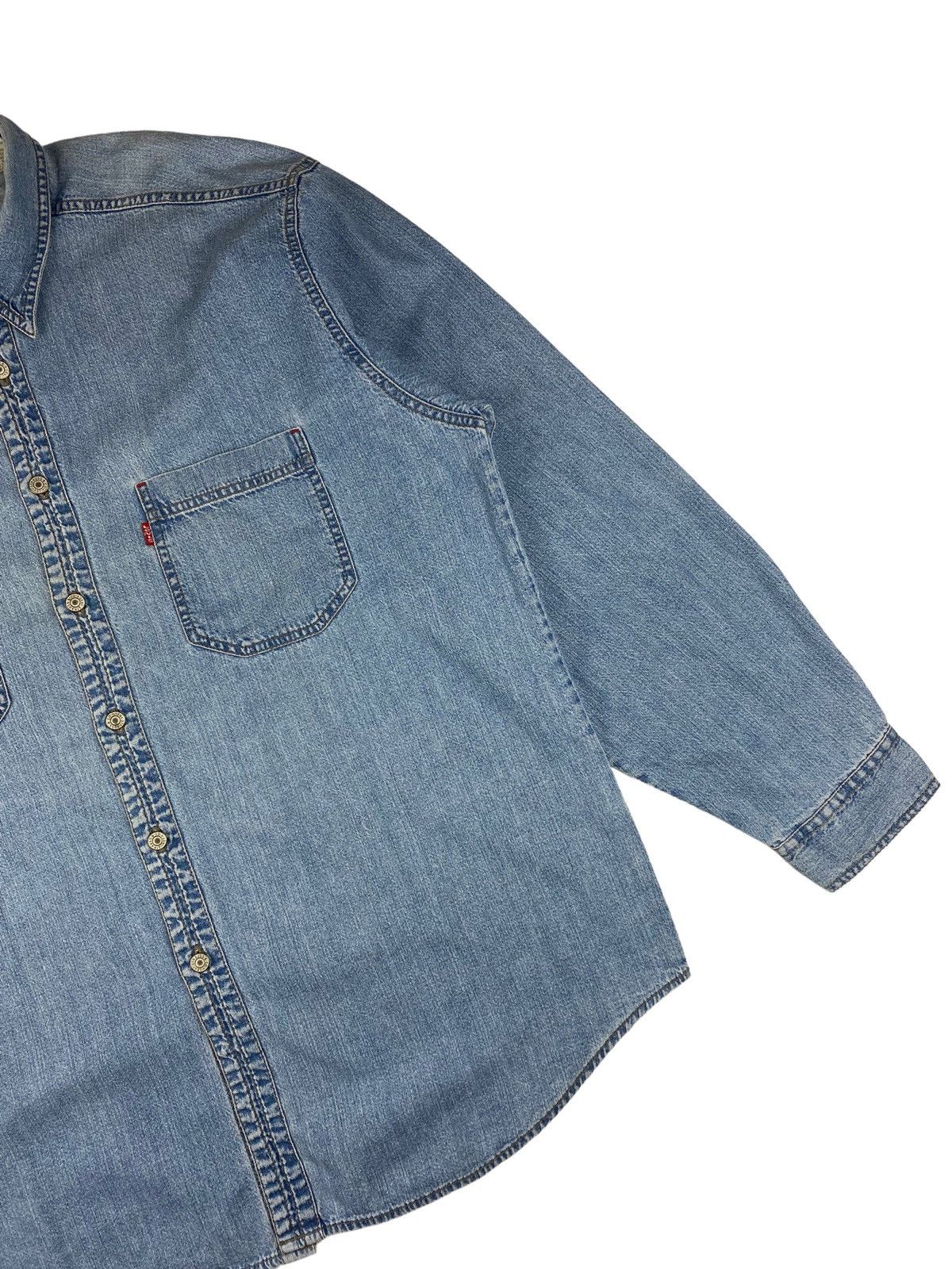 Levi's Mens Vintage Levis Long Sleeve T Shirt Denim Size XL Size US XL / EU 56 / 4 - 3 Thumbnail