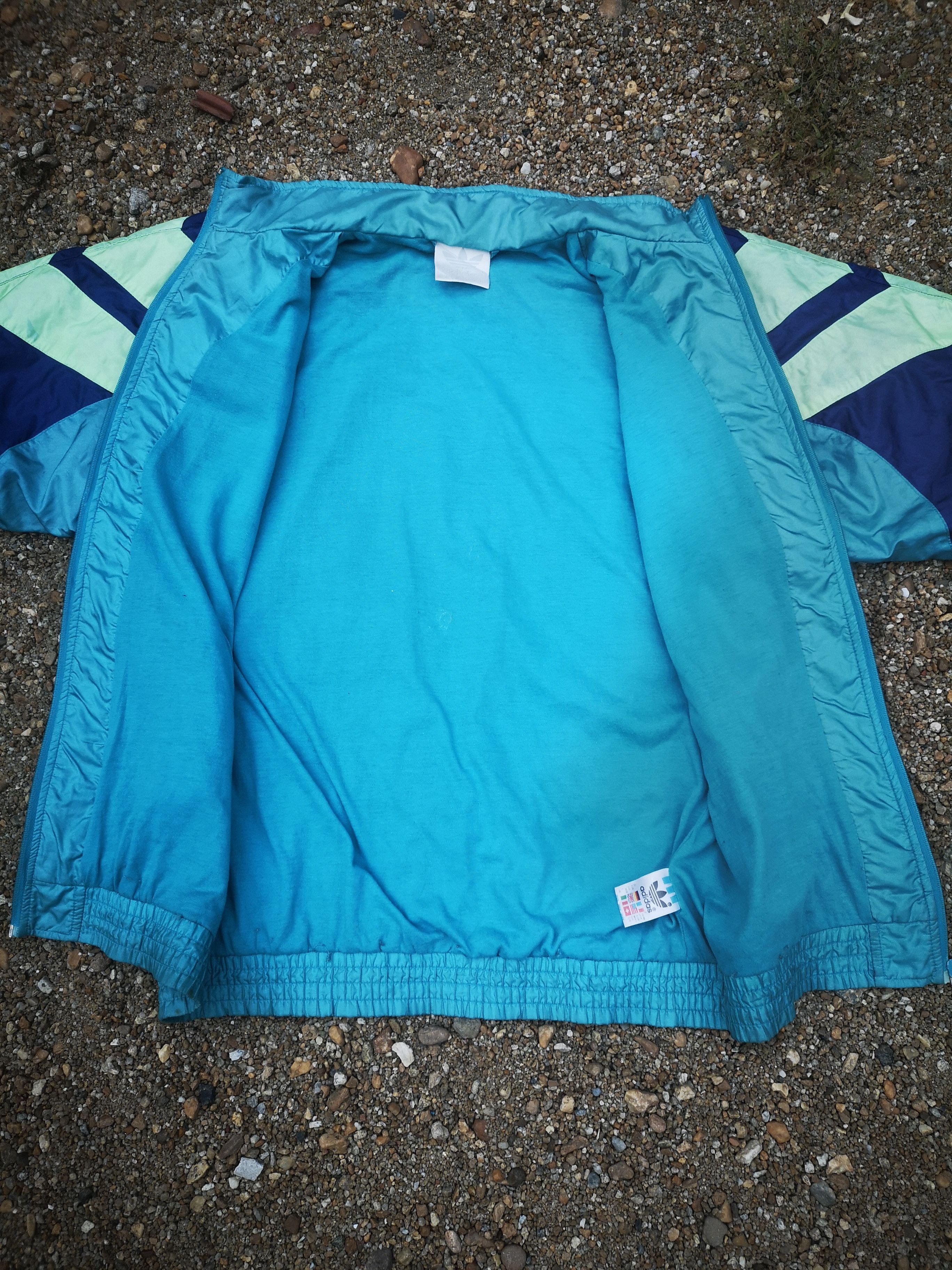 Adidas Vintage Adidas Djk Strasskirchen Jacket Size US L / EU 52-54 / 3 - 8 Thumbnail