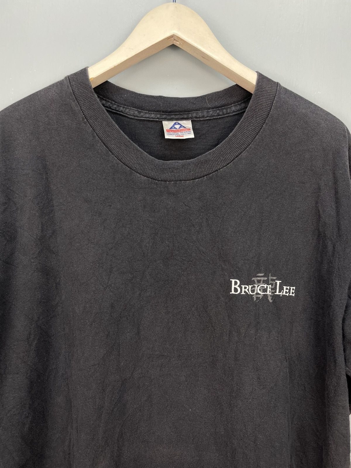 Vintage Vintage 90s Bruce Lee t shirt Size US L / EU 52-54 / 3 - 3 Thumbnail