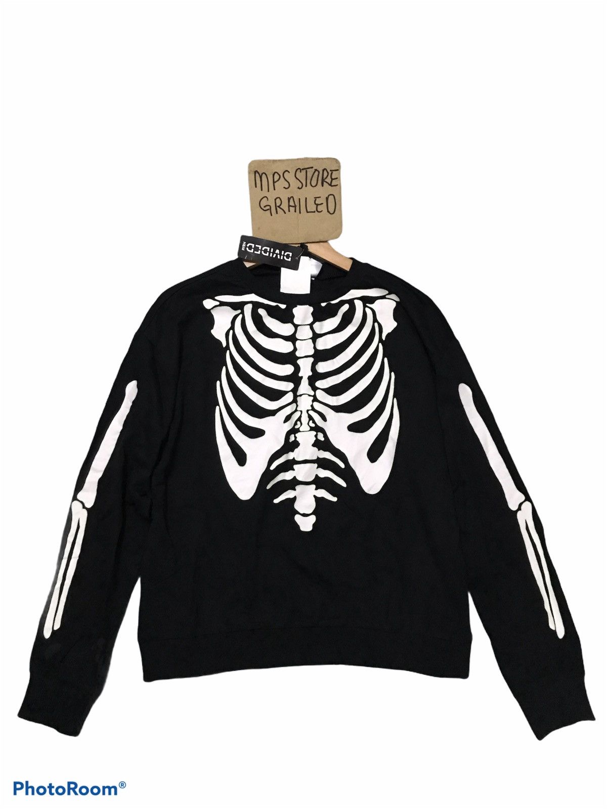 Divided DIVIDED H&M SWEATSHIRT SKELETON GLOW IN THE DARK Size US M / EU 48-50 / 2 - 1 Thumbnail