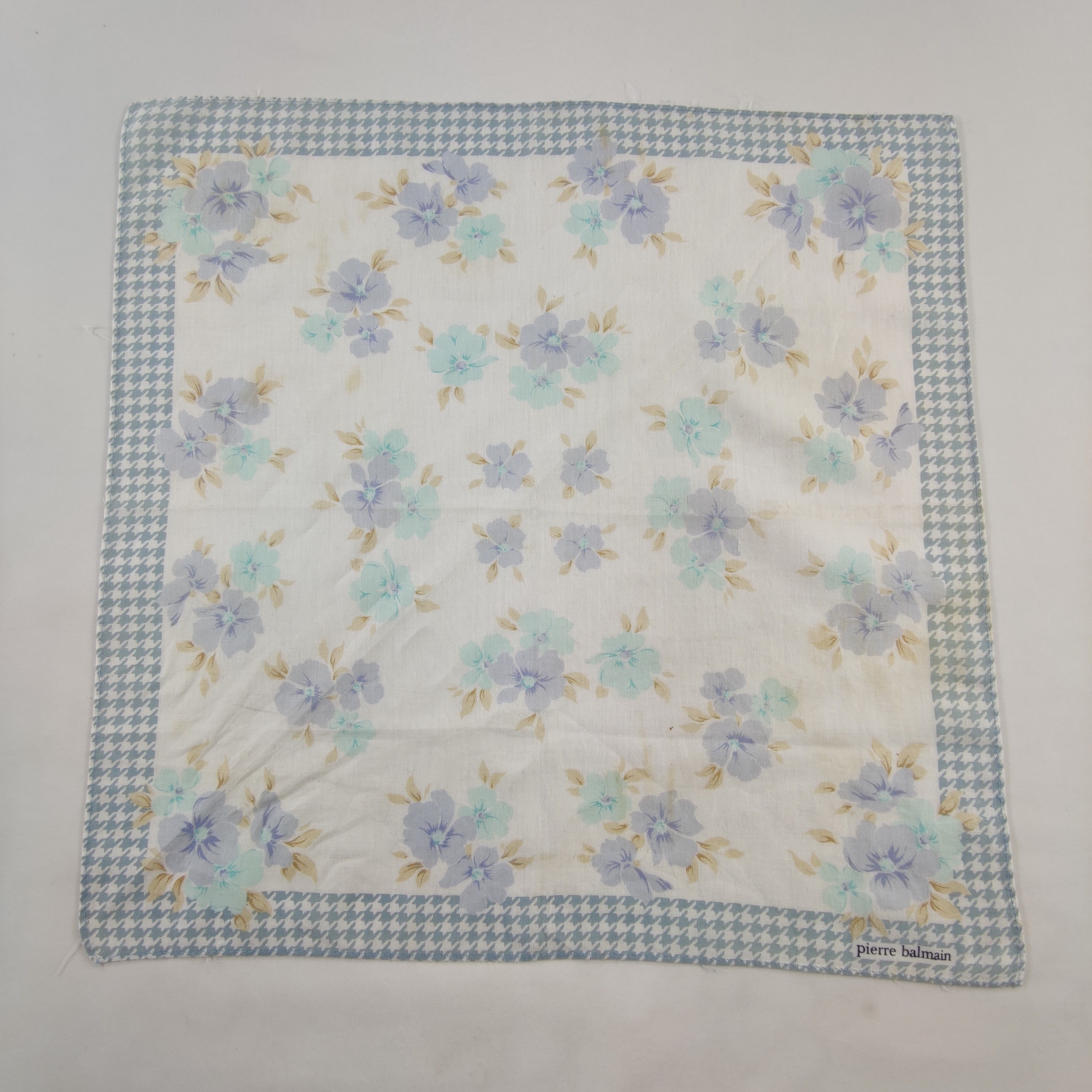 Pierre Balmain × Vintage Pierre Balmain Handkerchief/Neckerchief/Bandana HC104 Size ONE SIZE - 2 Thumbnail