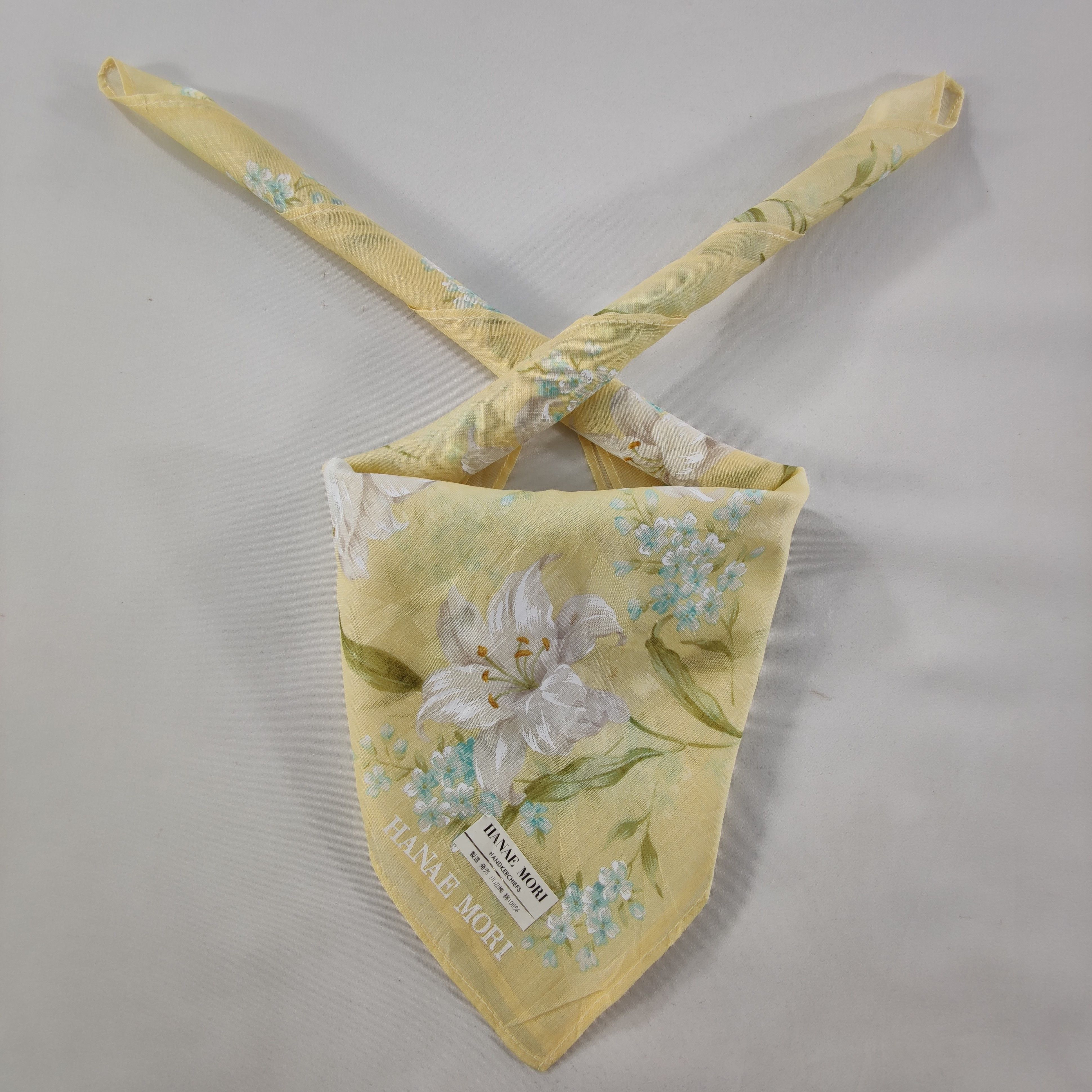 Hanae Mori Hanae Mori Handkerchief/Neckerchief/Bandana HC273 Size ONE SIZE - 1 Thumbnail