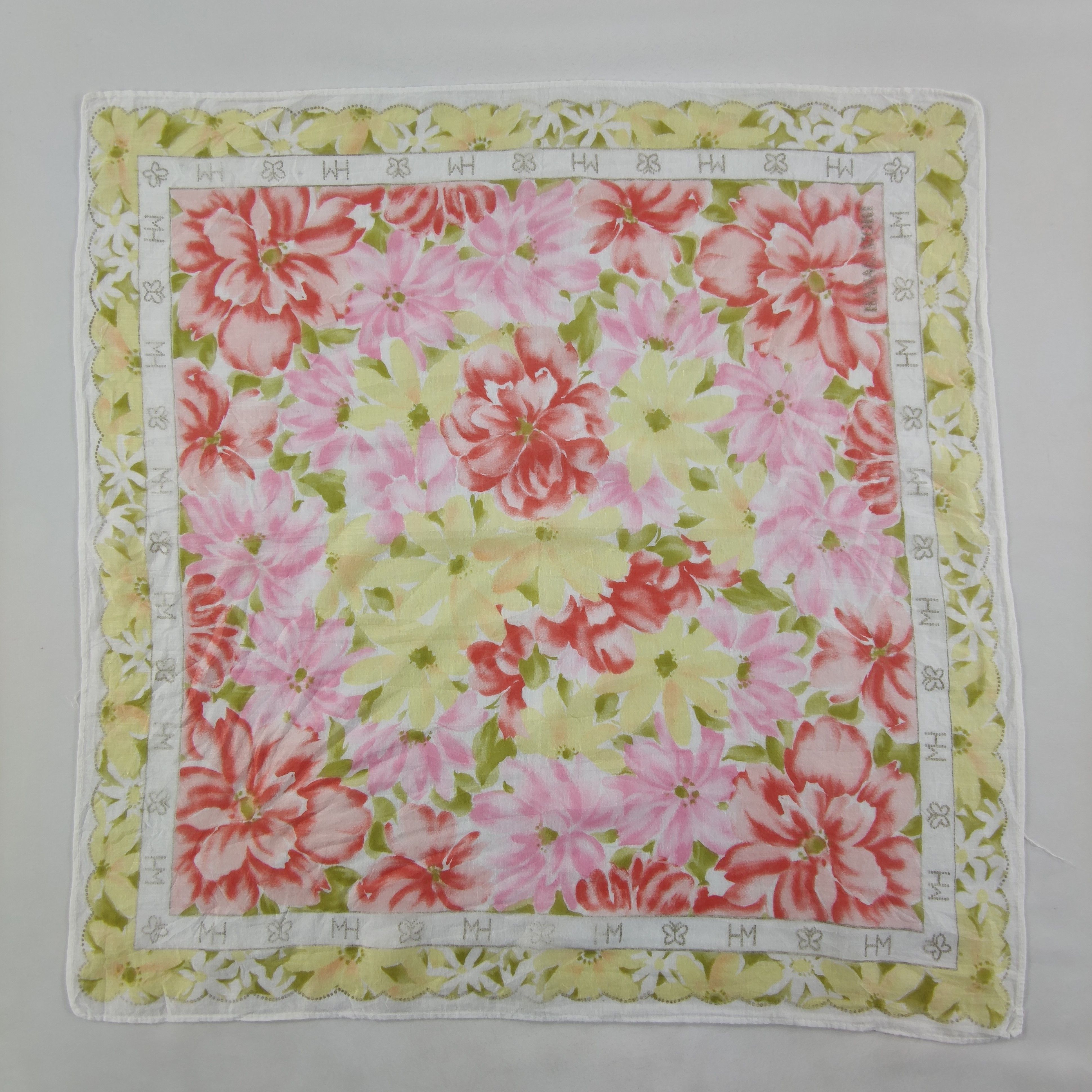 Hanae Mori Hanae Mori Handkerchief/Neckerchief/Bandana HC186 Size ONE SIZE - 2 Thumbnail