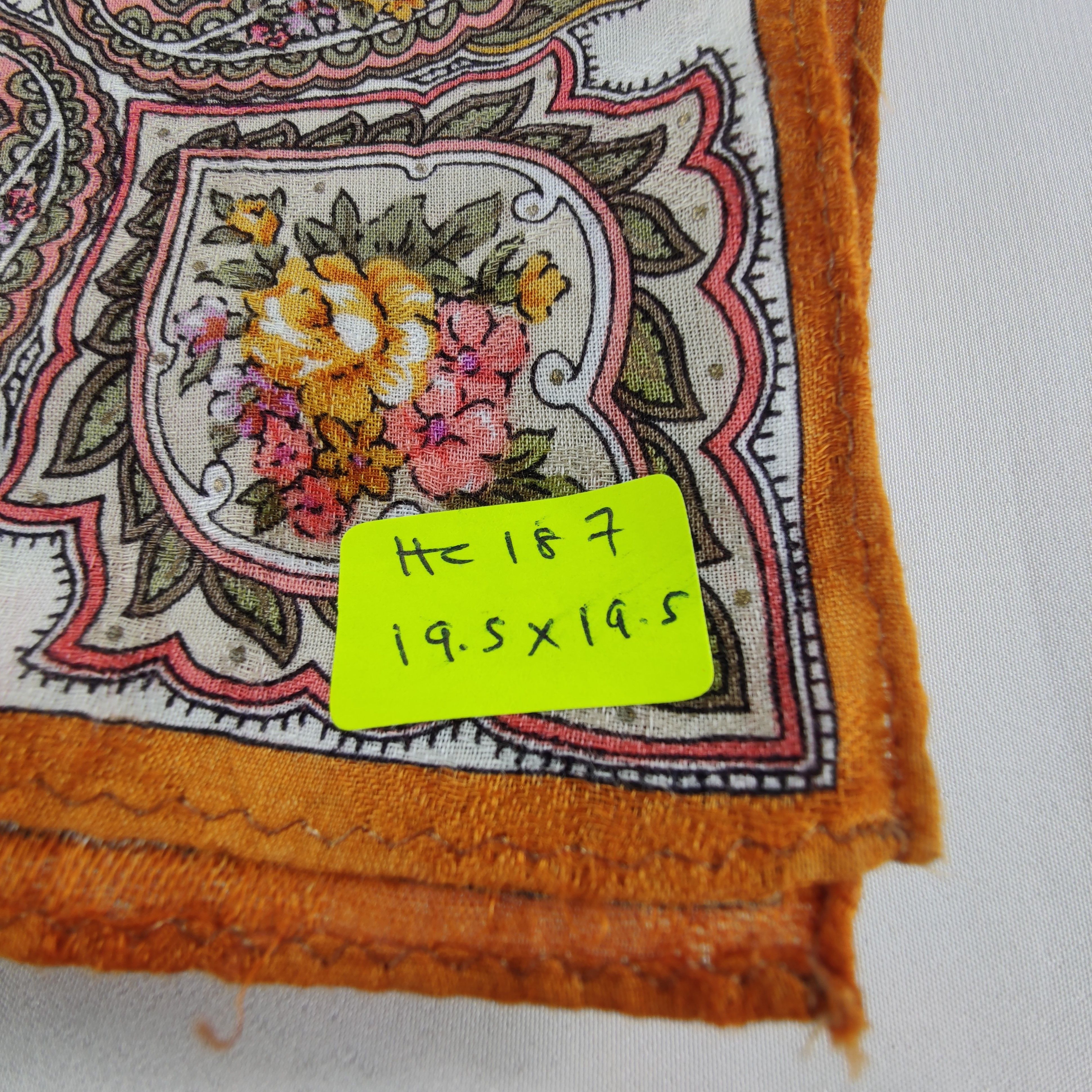 Vintage Elegance SA Paris Handkerchief/Neckerchief/Bandana Size ONE SIZE - 5 Thumbnail