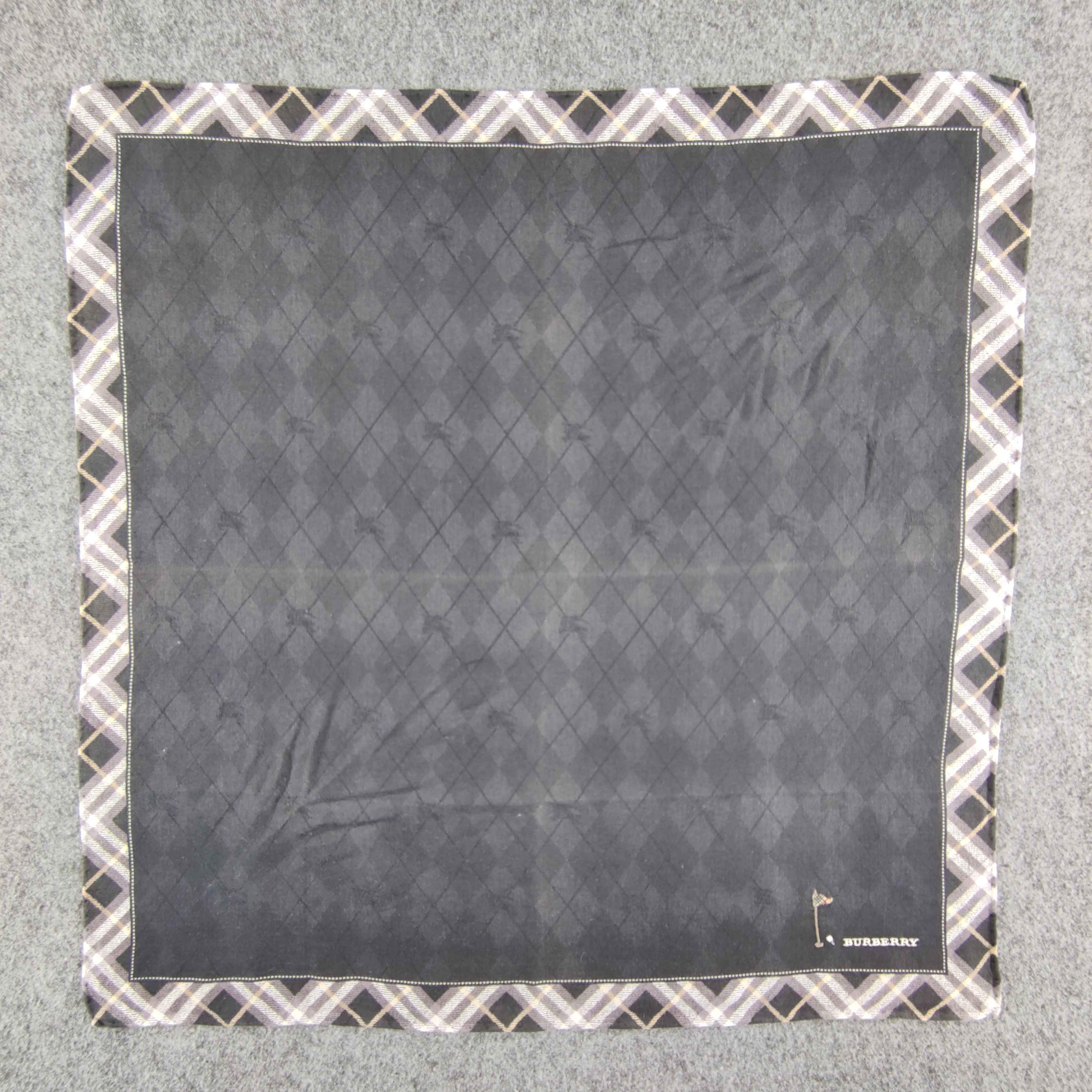 Burberry Burberry Handkerchief/Neckerchief/Bandana 407 Size ONE SIZE - 2 Thumbnail