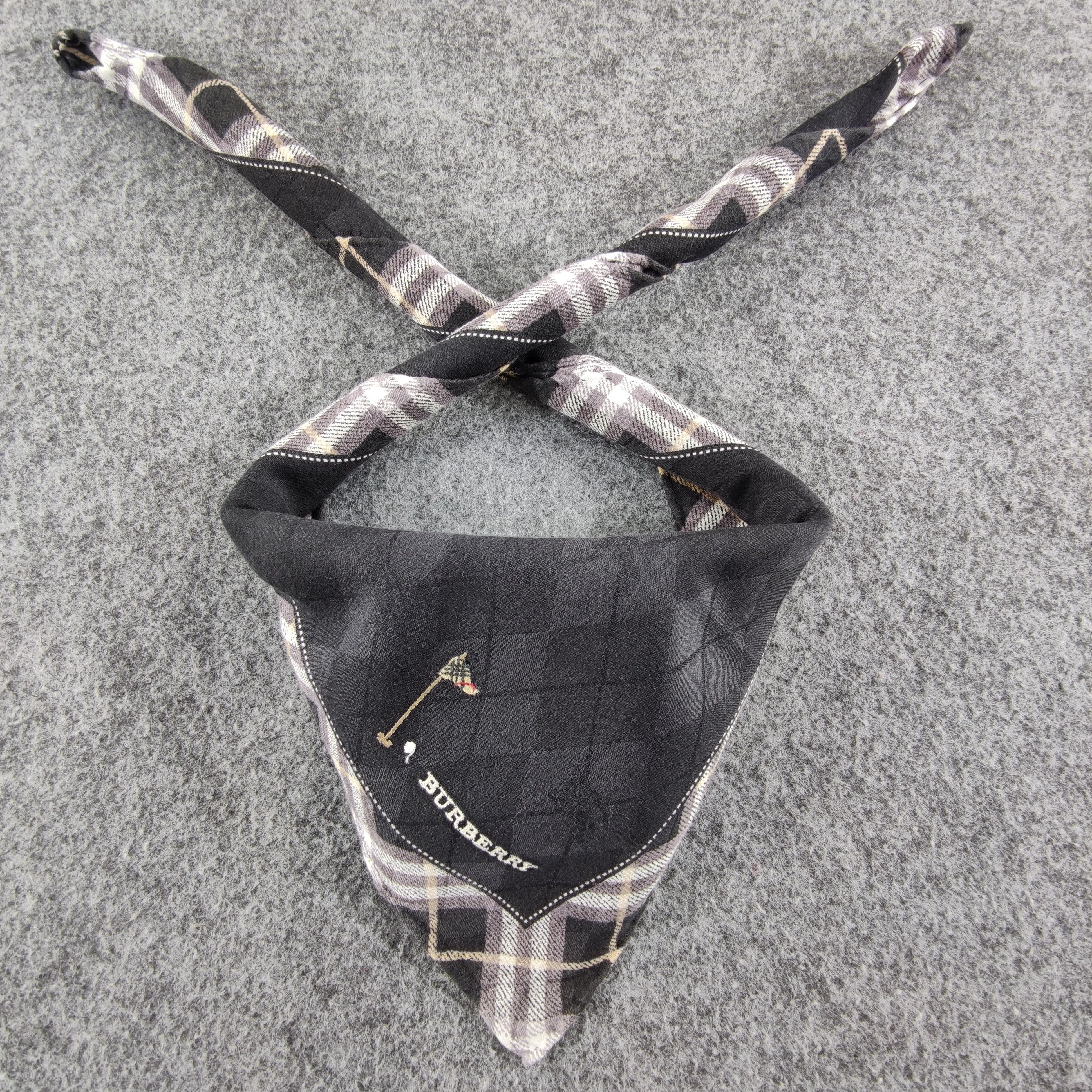 Burberry Burberry Handkerchief/Neckerchief/Bandana 407 Size ONE SIZE - 1 Thumbnail