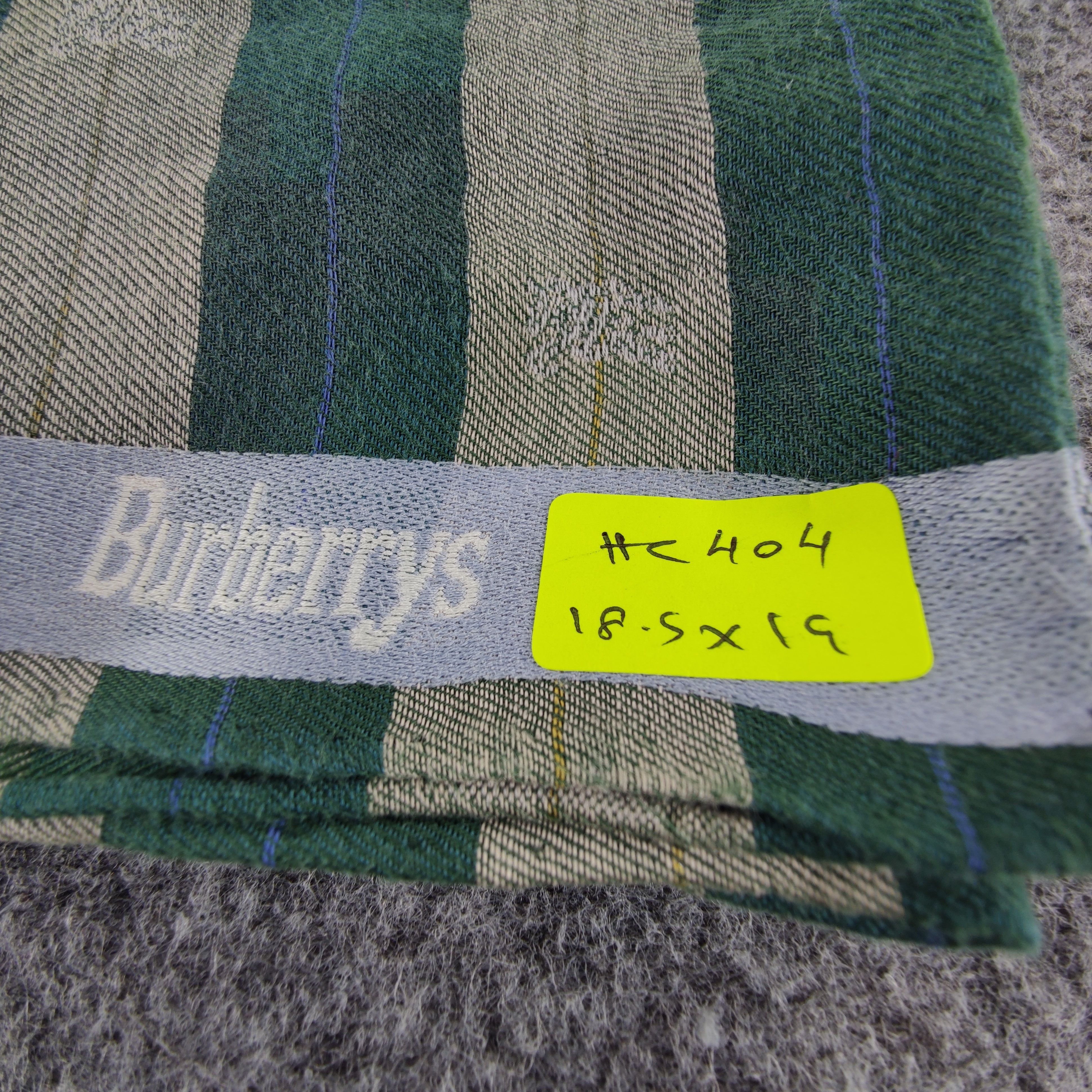 Burberry Burberry Handkerchief/Neckerchief/Bandana 404 Size ONE SIZE - 8 Thumbnail