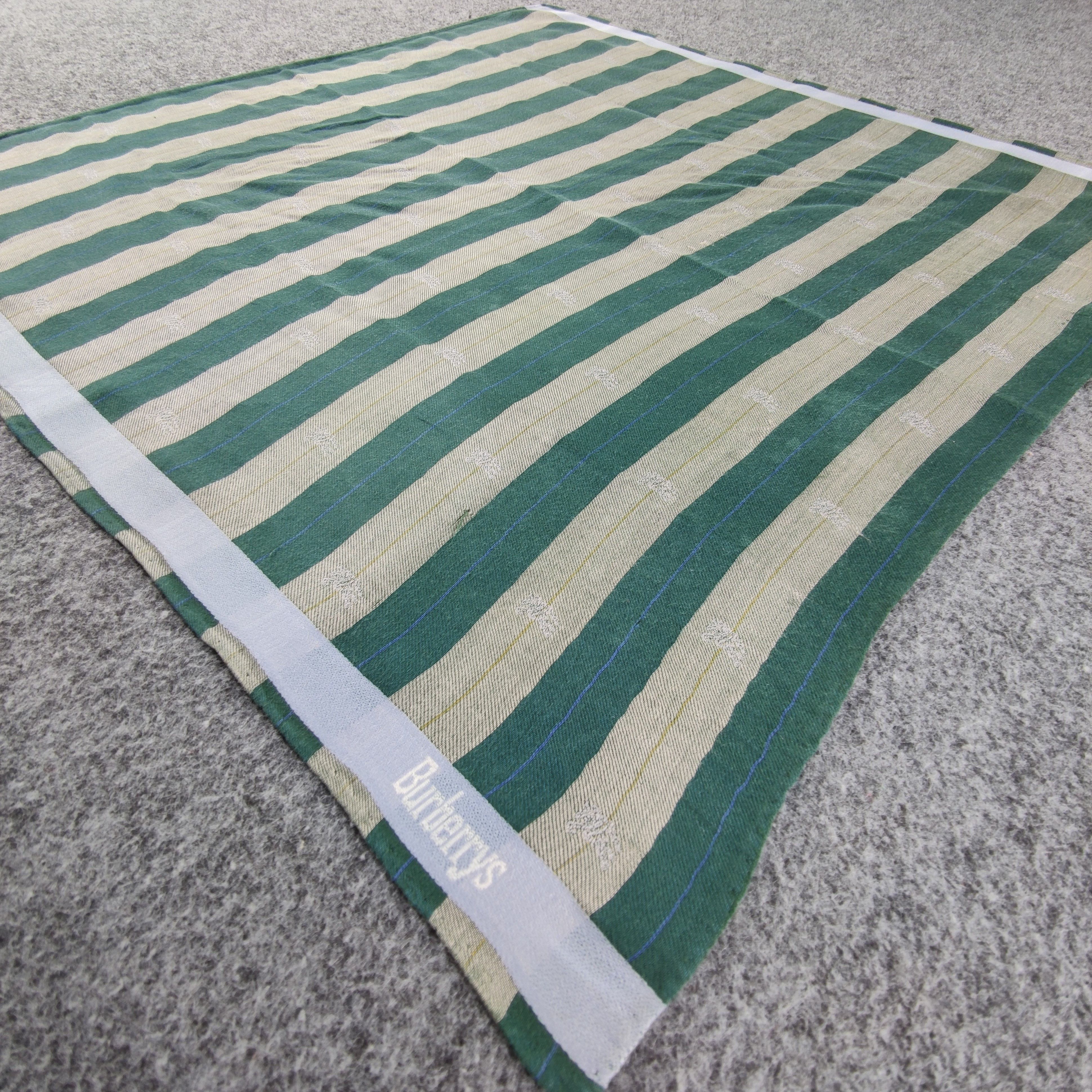 Burberry Burberry Handkerchief/Neckerchief/Bandana 404 Size ONE SIZE - 3 Thumbnail