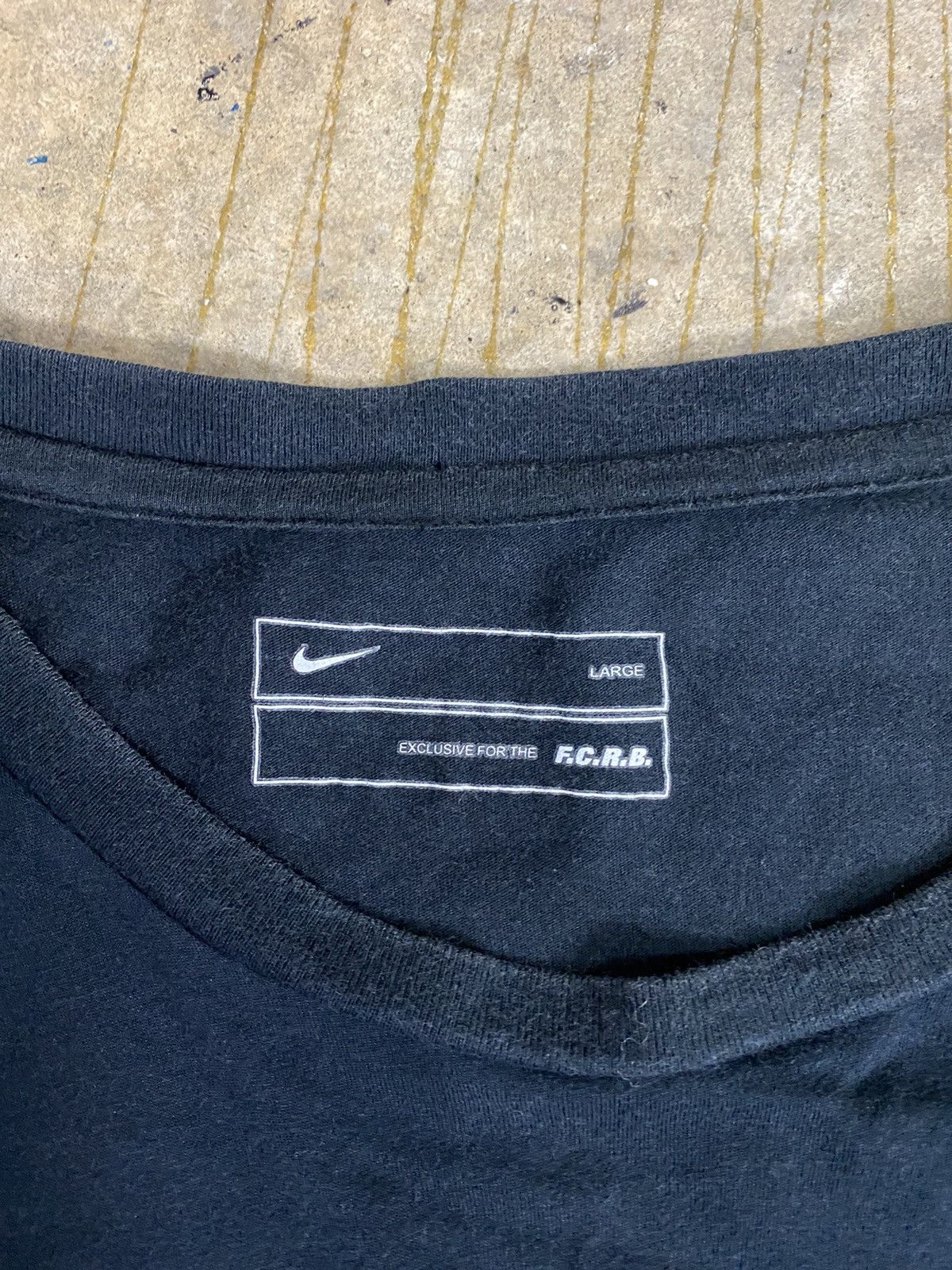 F.C.R.B × Nike × Sophnet. FCRD neon center logo Size US M / EU 48-50 / 2 - 4 Thumbnail