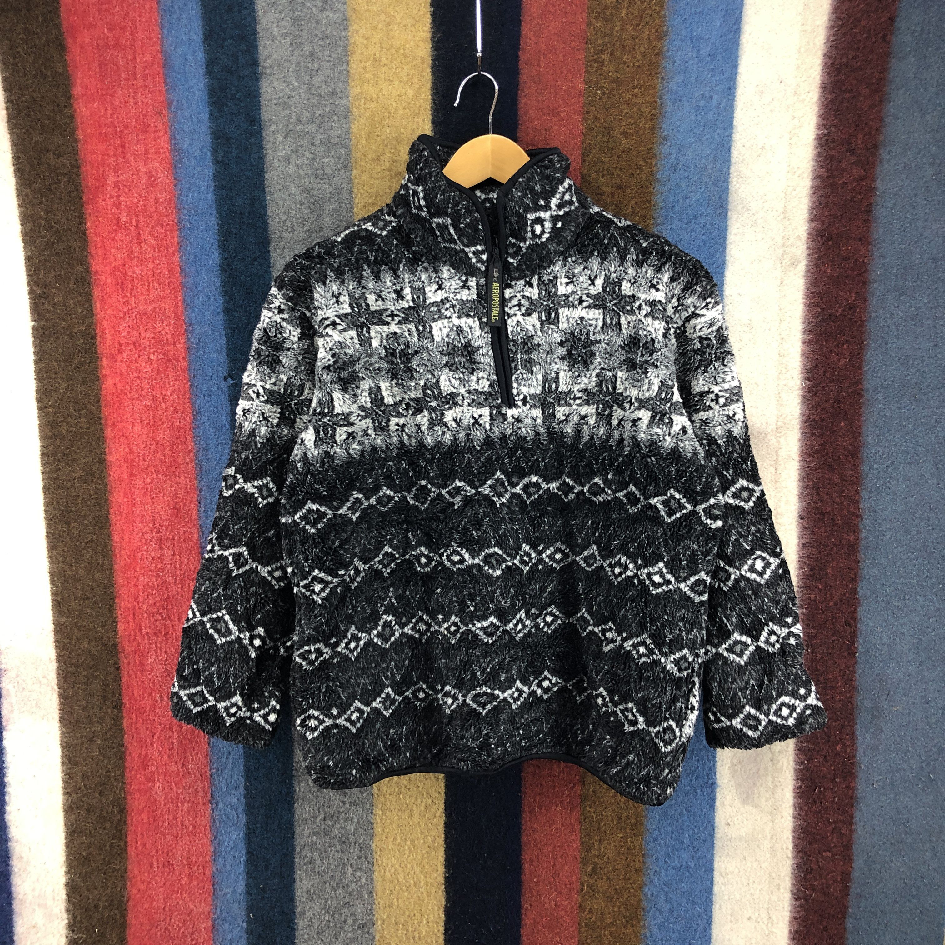 Aeropostale AEROPOSTALE Black & White Fleece #062/D Size US M / EU 48-50 / 2 - 1 Thumbnail