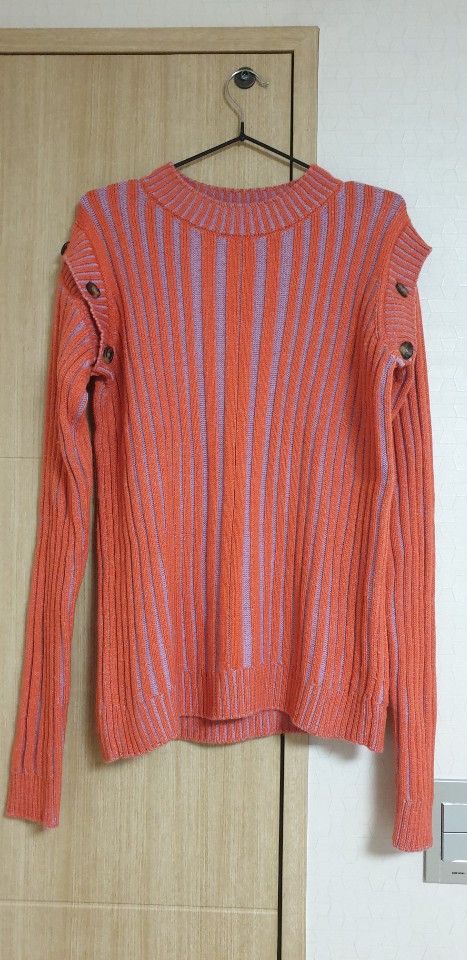Alex Mullins alex mullins jumper Size US M / EU 48-50 / 2 - 4 Thumbnail