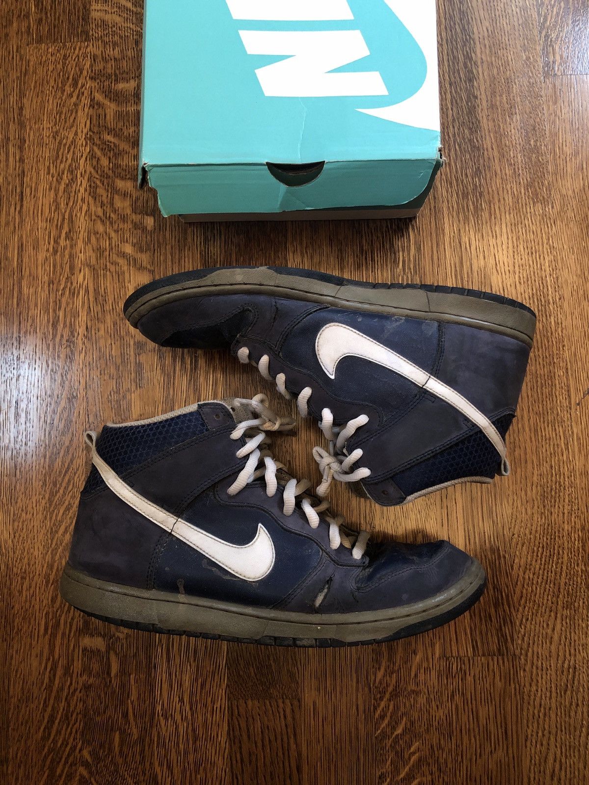 Nike Beater 2012 Nike Dunk High Midnight Navy Yankee Size US 11 / EU 44 - 7 Thumbnail