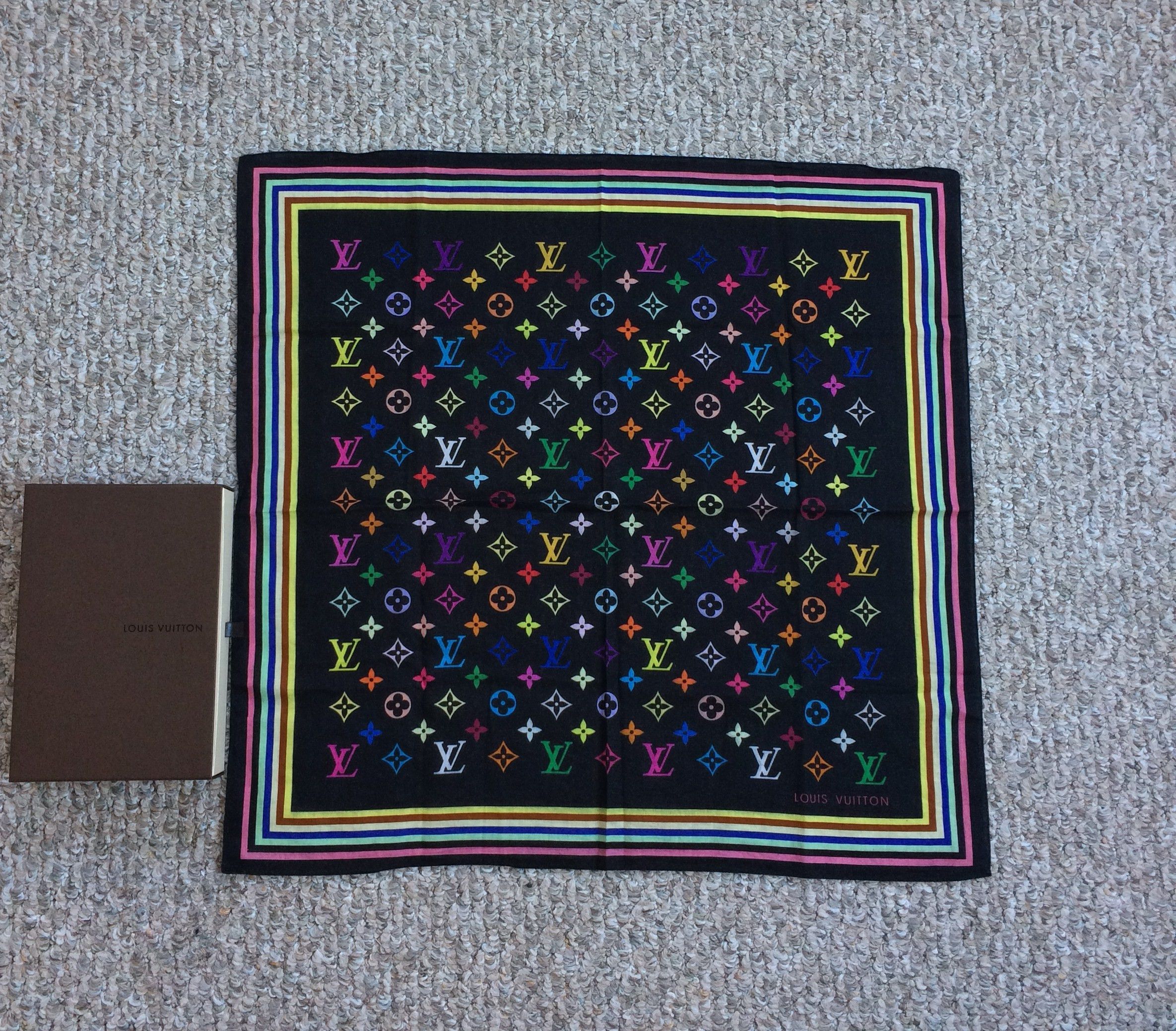 Louis Vuitton × Takashi Murakami NEW S/S 2003 Vuitton Murakami Multicolor Monogram Scarf Size ONE SIZE - 1 Thumbnail
