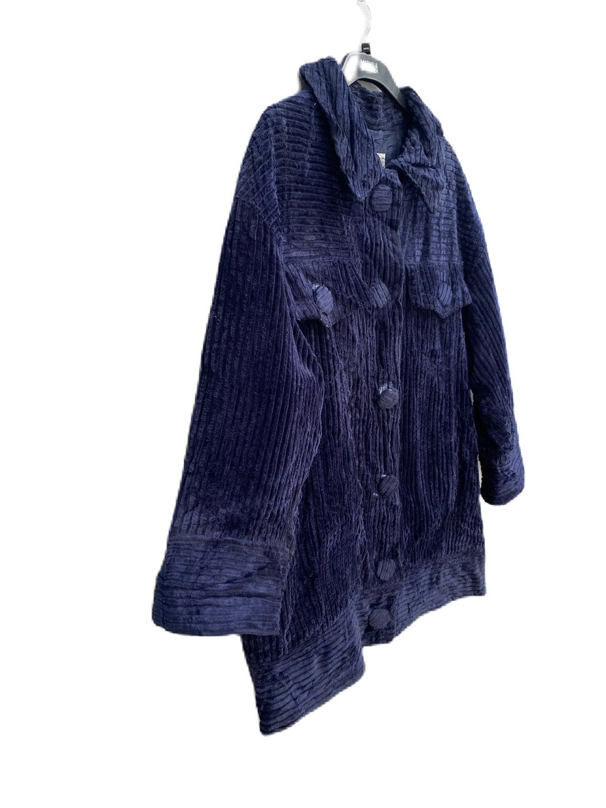Moschino VINTAGE MOSCHINO KUDROY JACKET OVERSIZED DESIGN BUTTON Size US M / EU 48-50 / 2 - 3 Thumbnail