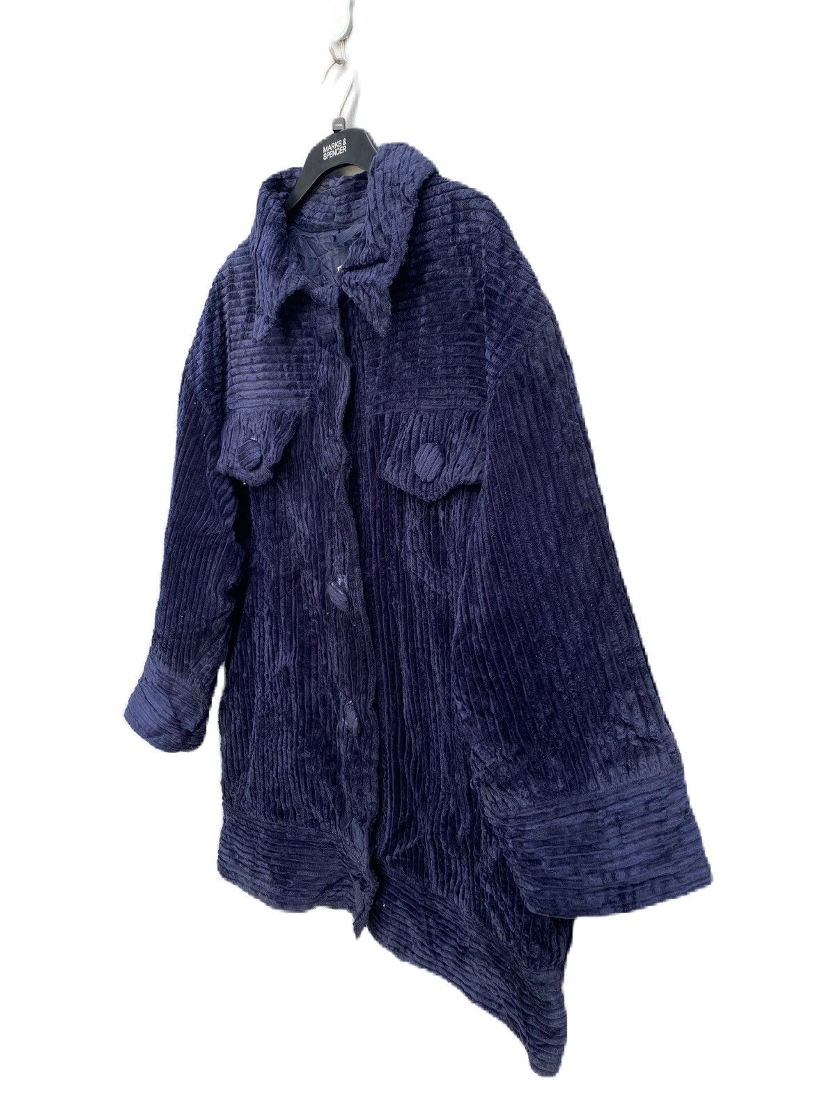 Moschino VINTAGE MOSCHINO KUDROY JACKET OVERSIZED DESIGN BUTTON Size US M / EU 48-50 / 2 - 4 Thumbnail