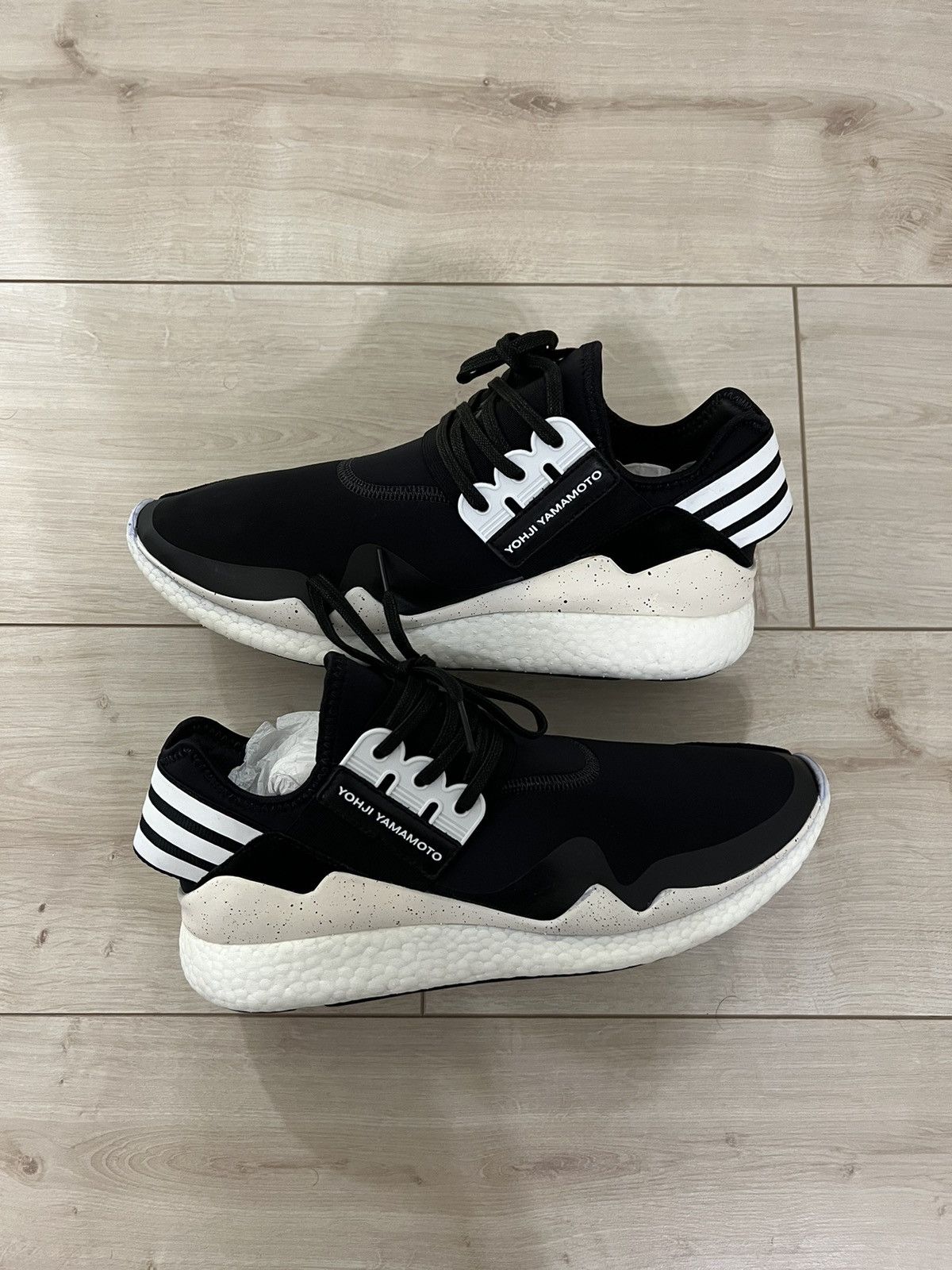 Adidas × Y-3 adidas Y-3 Retro Boost - Black Size US 10 / EU 43 - 3 Thumbnail