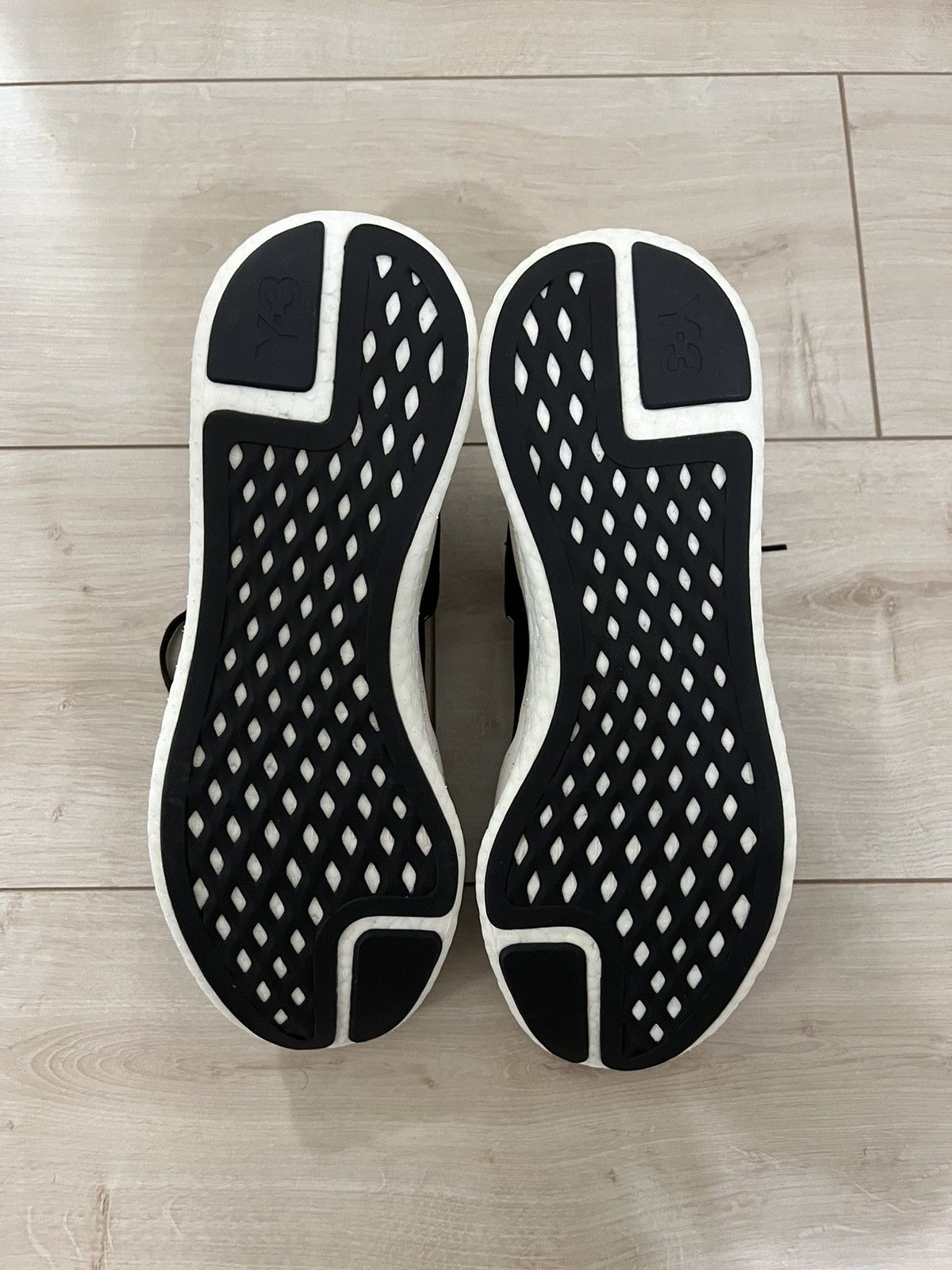 Adidas × Y-3 adidas Y-3 Retro Boost - Black Size US 10 / EU 43 - 6 Thumbnail