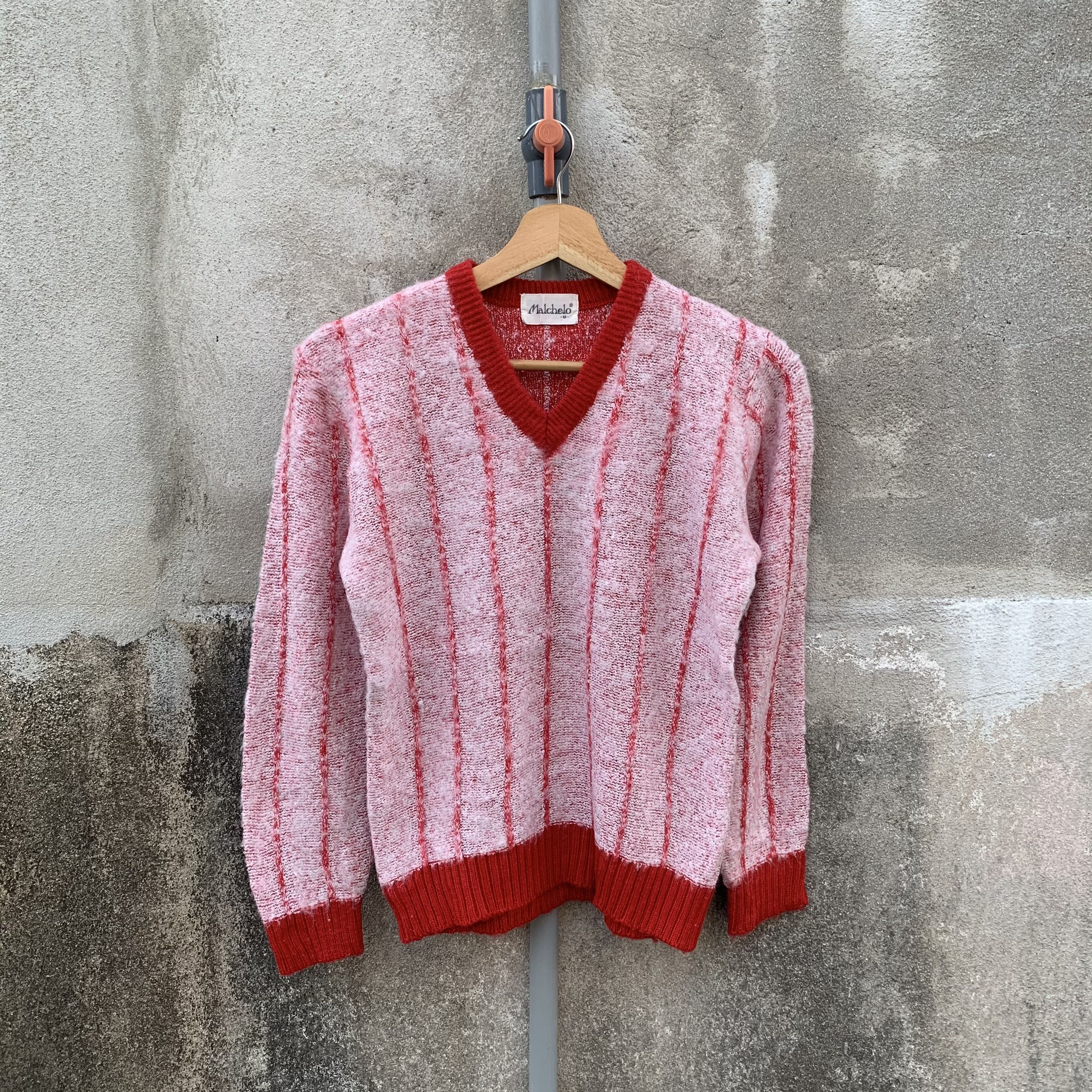 Aran Isles Knitwear Malchelo V Neck Knit Jumper Cropped Pullover Sweater Size US XS / EU 42 / 0 - 1 Thumbnail