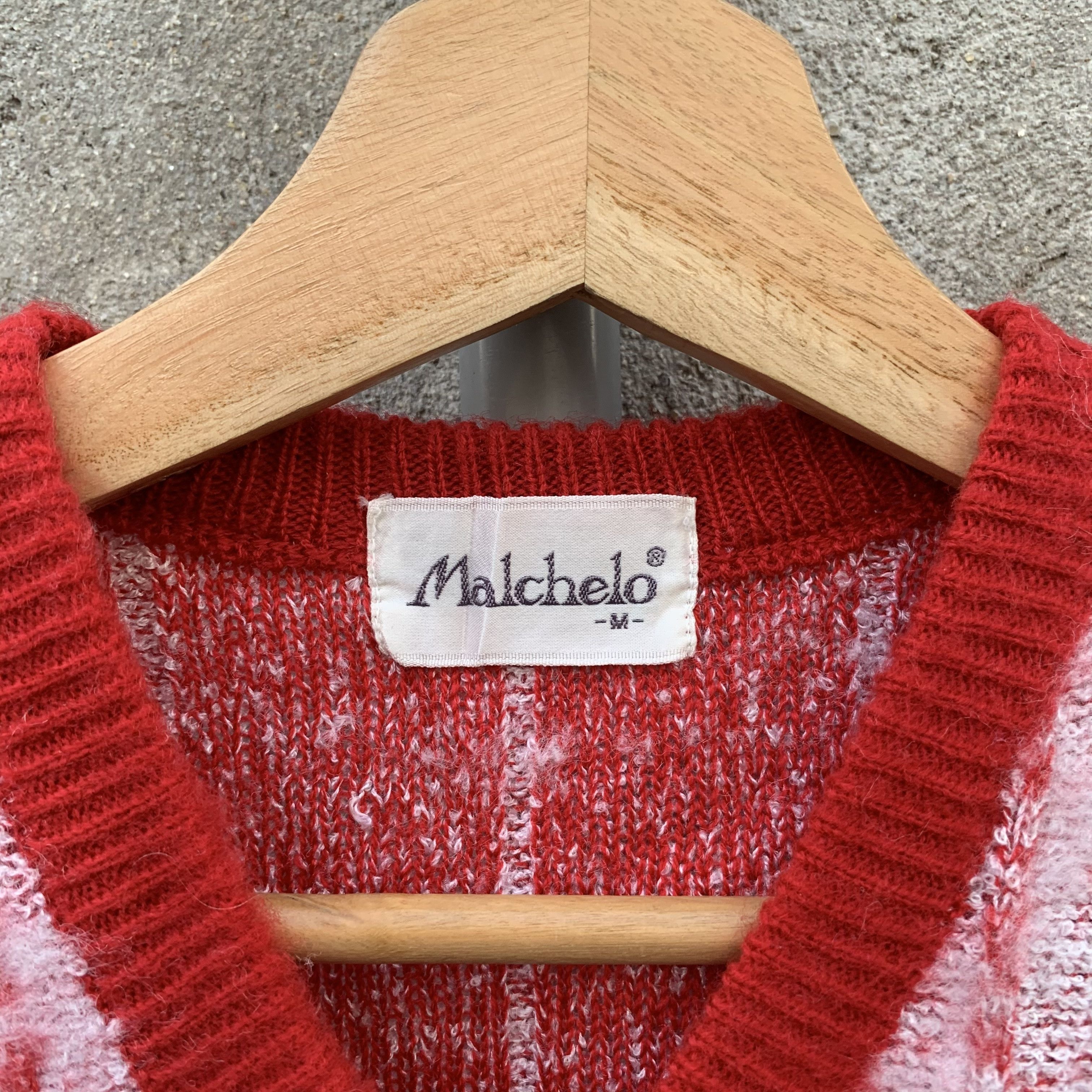 Aran Isles Knitwear Malchelo V Neck Knit Jumper Cropped Pullover Sweater Size US XS / EU 42 / 0 - 5 Thumbnail