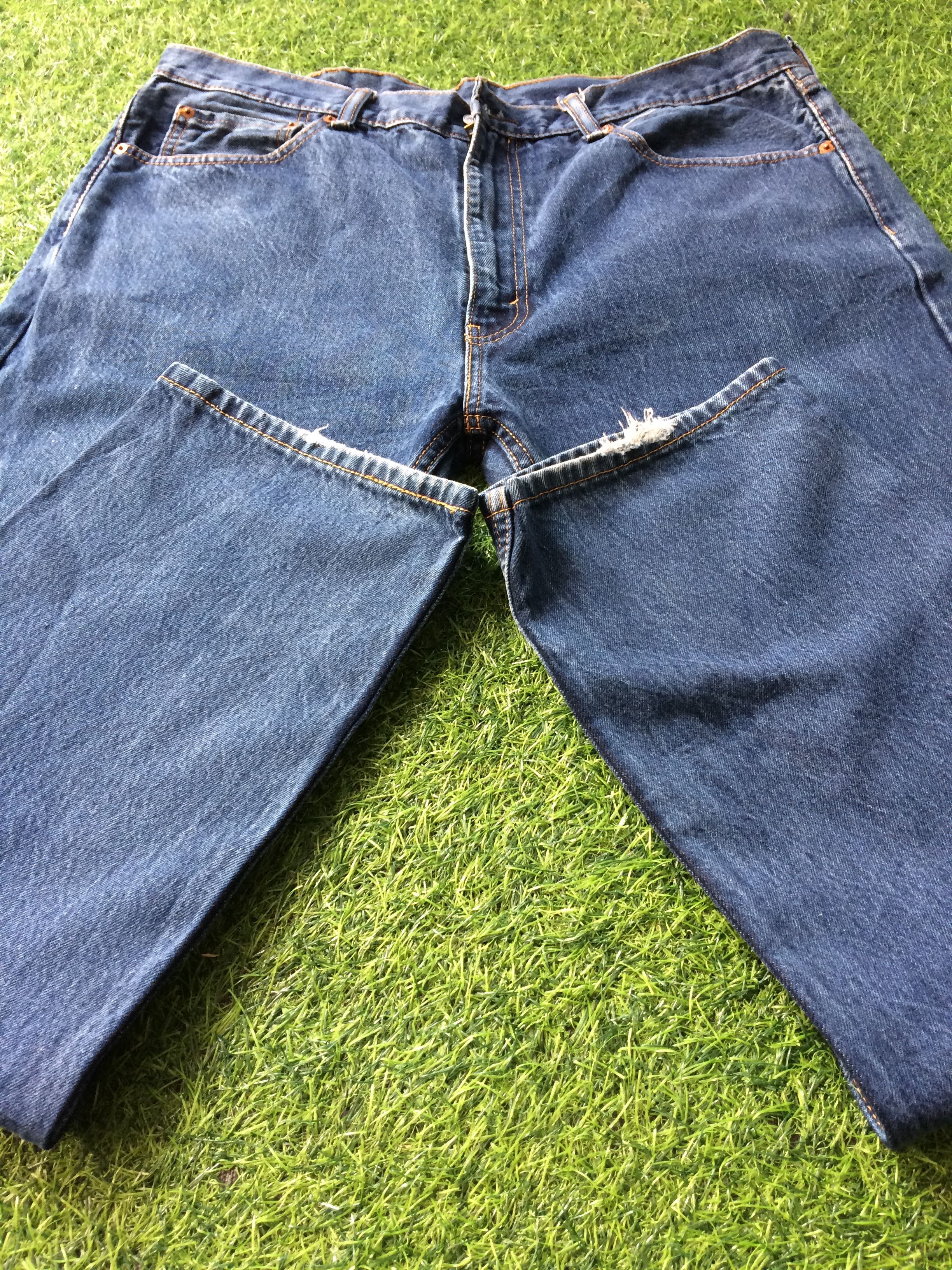 Levi's Vintage Blue Wash Levis 505 Jeans #B-922 Size US 39 - 5 Thumbnail