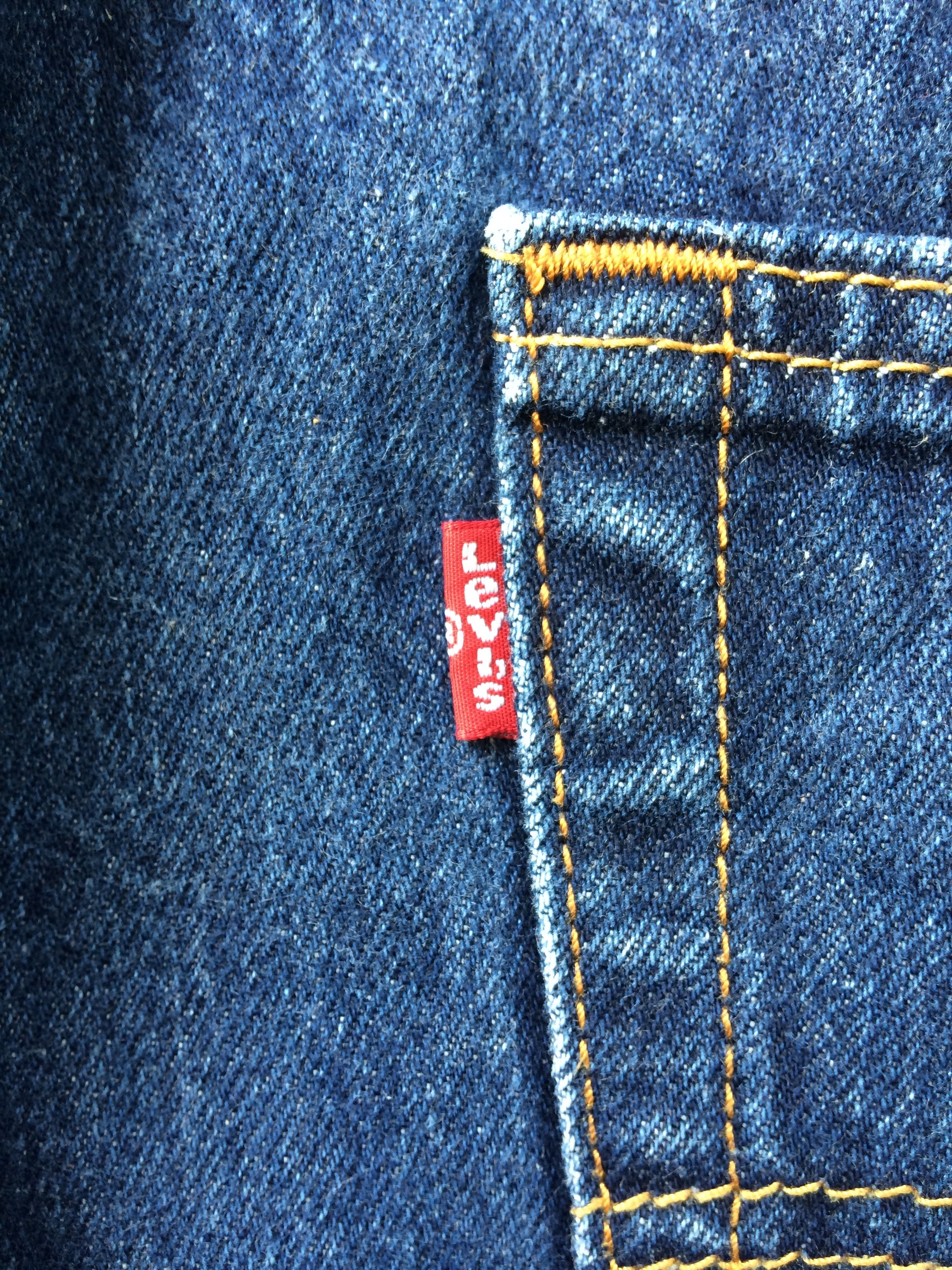 Levi's Vintage Blue Wash Levis 505 Jeans #B-922 Size US 39 - 9 Thumbnail