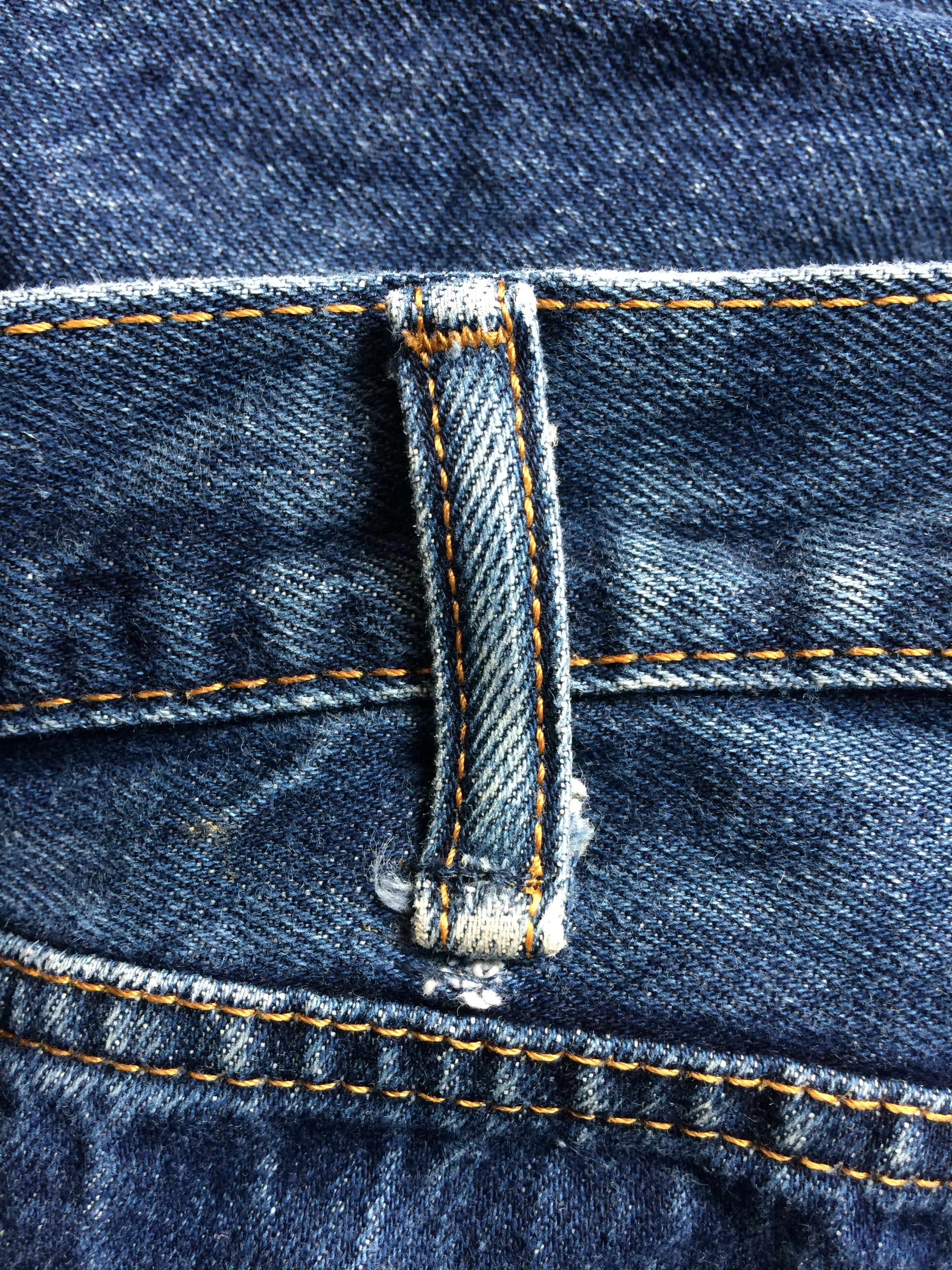 Levi's Vintage Blue Wash Levis 505 Jeans #B-922 Size US 39 - 11 Thumbnail