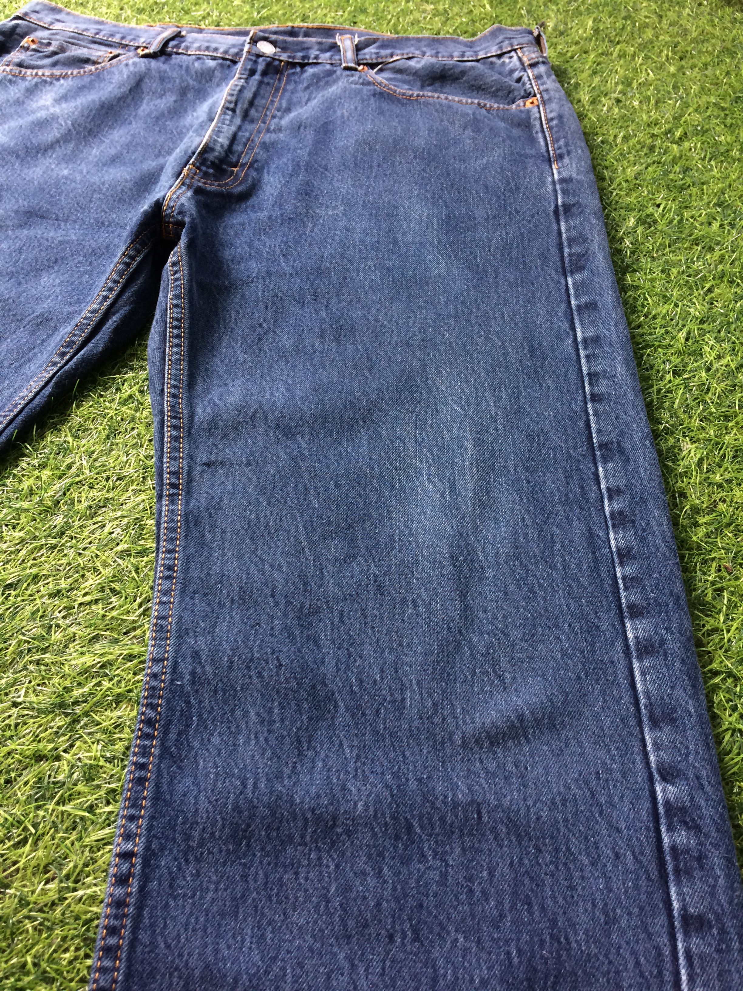 Levi's Vintage Blue Wash Levis 505 Jeans #B-922 Size US 39 - 6 Thumbnail