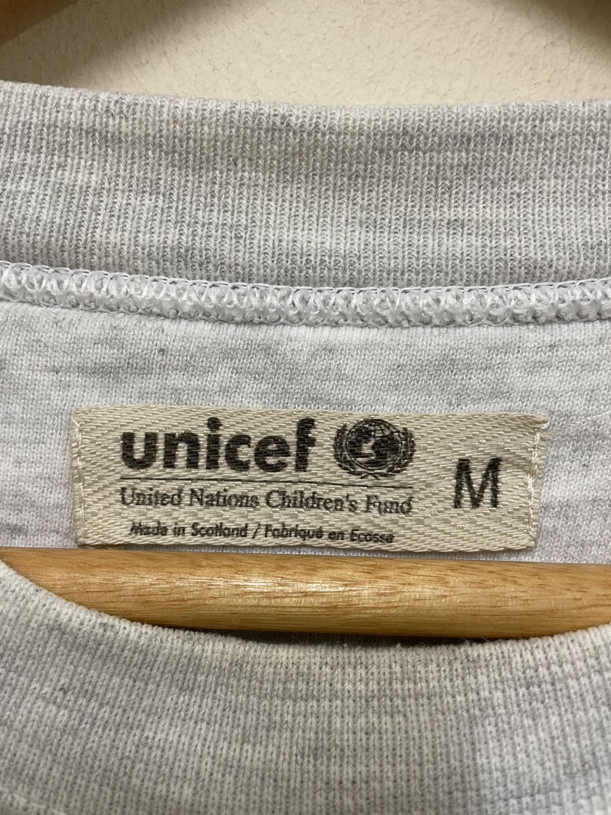 Russell Athletic Unicef fifa world cup sweatshirt vintage Size US M / EU 48-50 / 2 - 10 Thumbnail