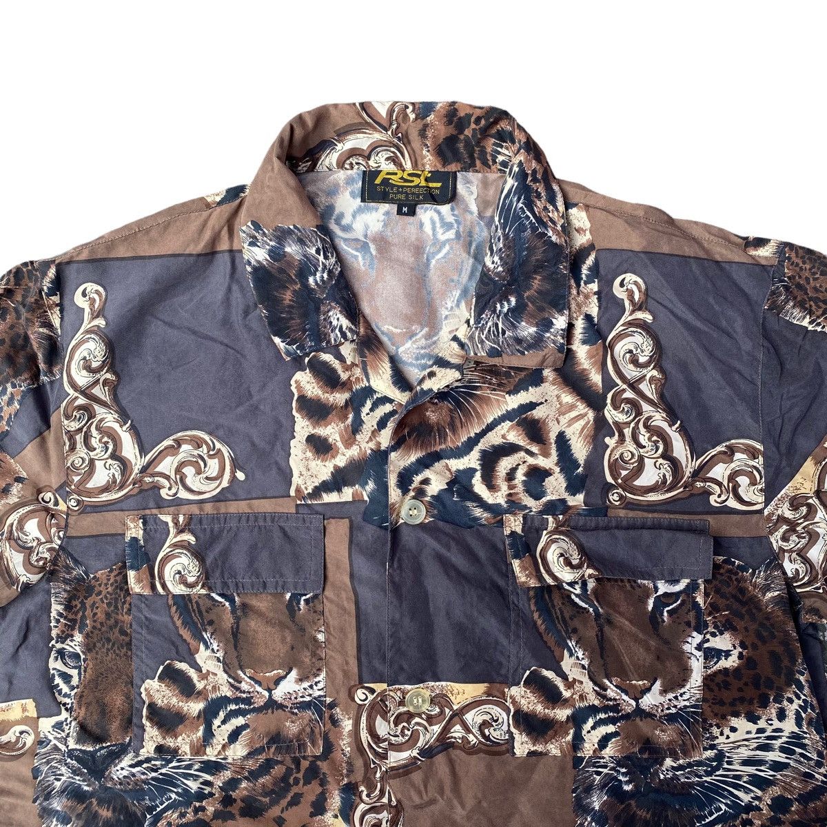 Japanese Brand × Vintage Over Print Tiger Vintage Silk Shirt. #W Size US M / EU 48-50 / 2 - 2 Thumbnail