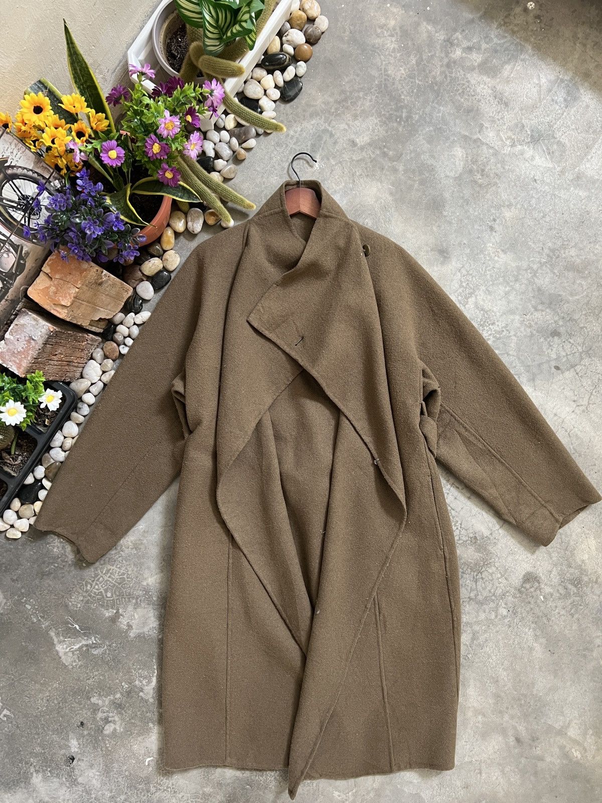 Jun Takahashi × Undercover Steals 🔥 Undercover X Uniqlo Wool/Warm Trench Coat Size US M / EU 48-50 / 2 - 1 Thumbnail