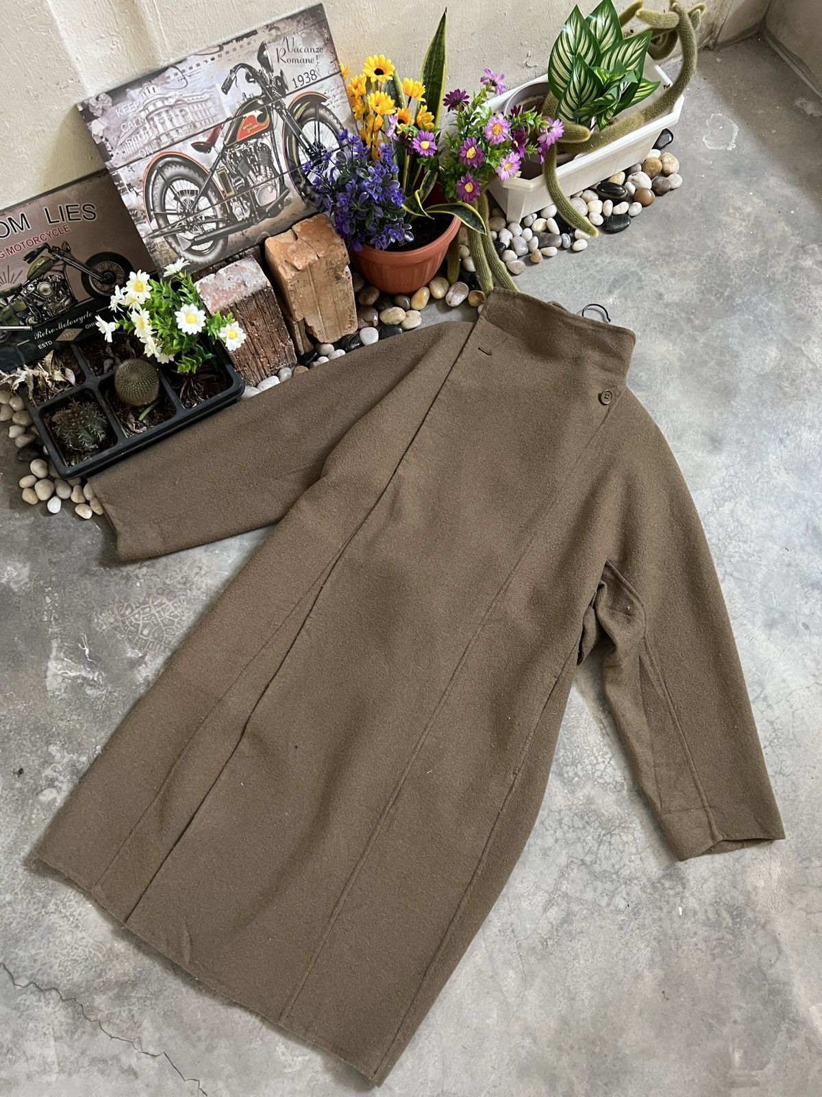 Jun Takahashi × Undercover Steals 🔥 Undercover X Uniqlo Wool/Warm Trench Coat Size US M / EU 48-50 / 2 - 11 Thumbnail