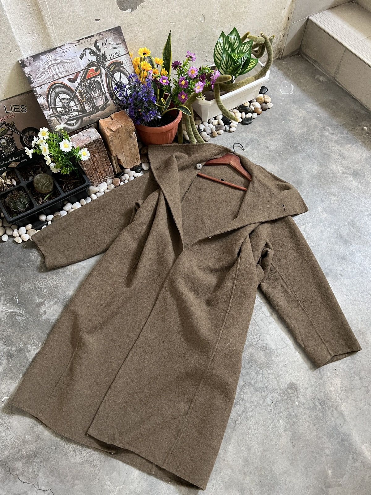Jun Takahashi × Undercover Steals 🔥 Undercover X Uniqlo Wool/Warm Trench Coat Size US M / EU 48-50 / 2 - 24 Thumbnail