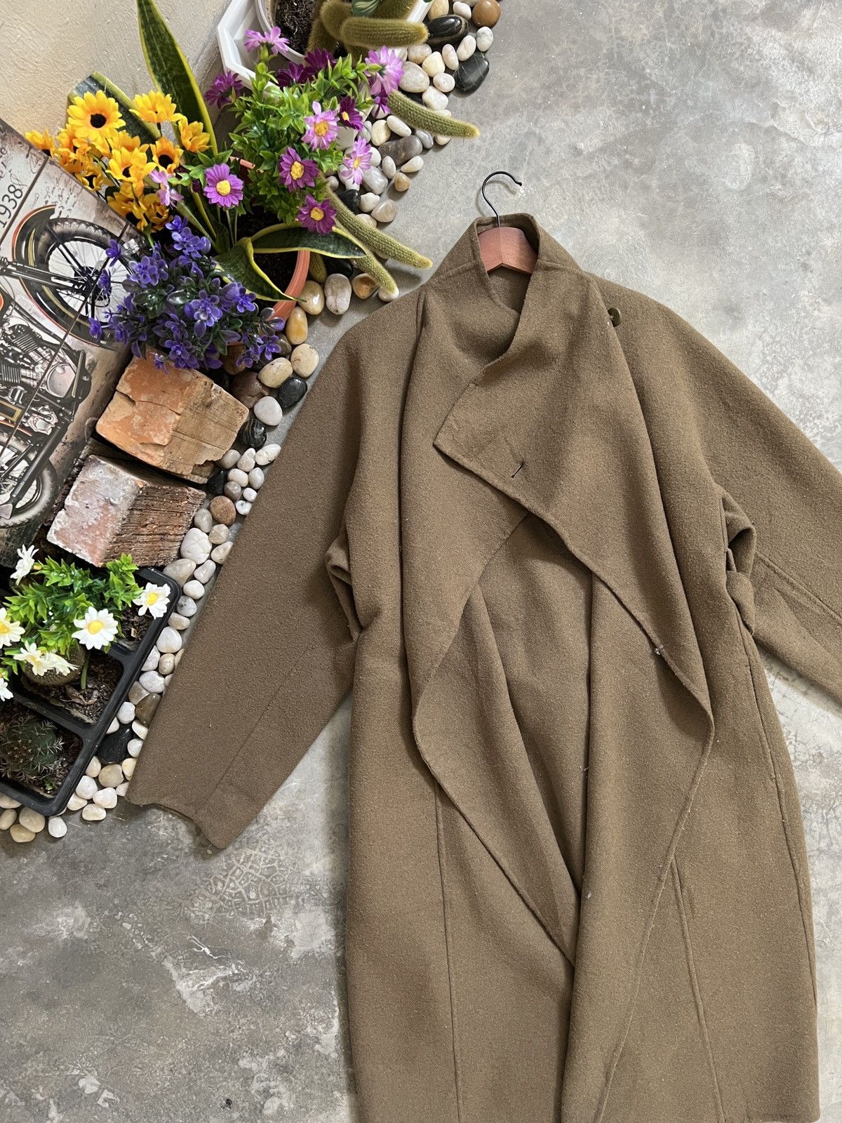 Jun Takahashi × Undercover Steals 🔥 Undercover X Uniqlo Wool/Warm Trench Coat Size US M / EU 48-50 / 2 - 3 Thumbnail