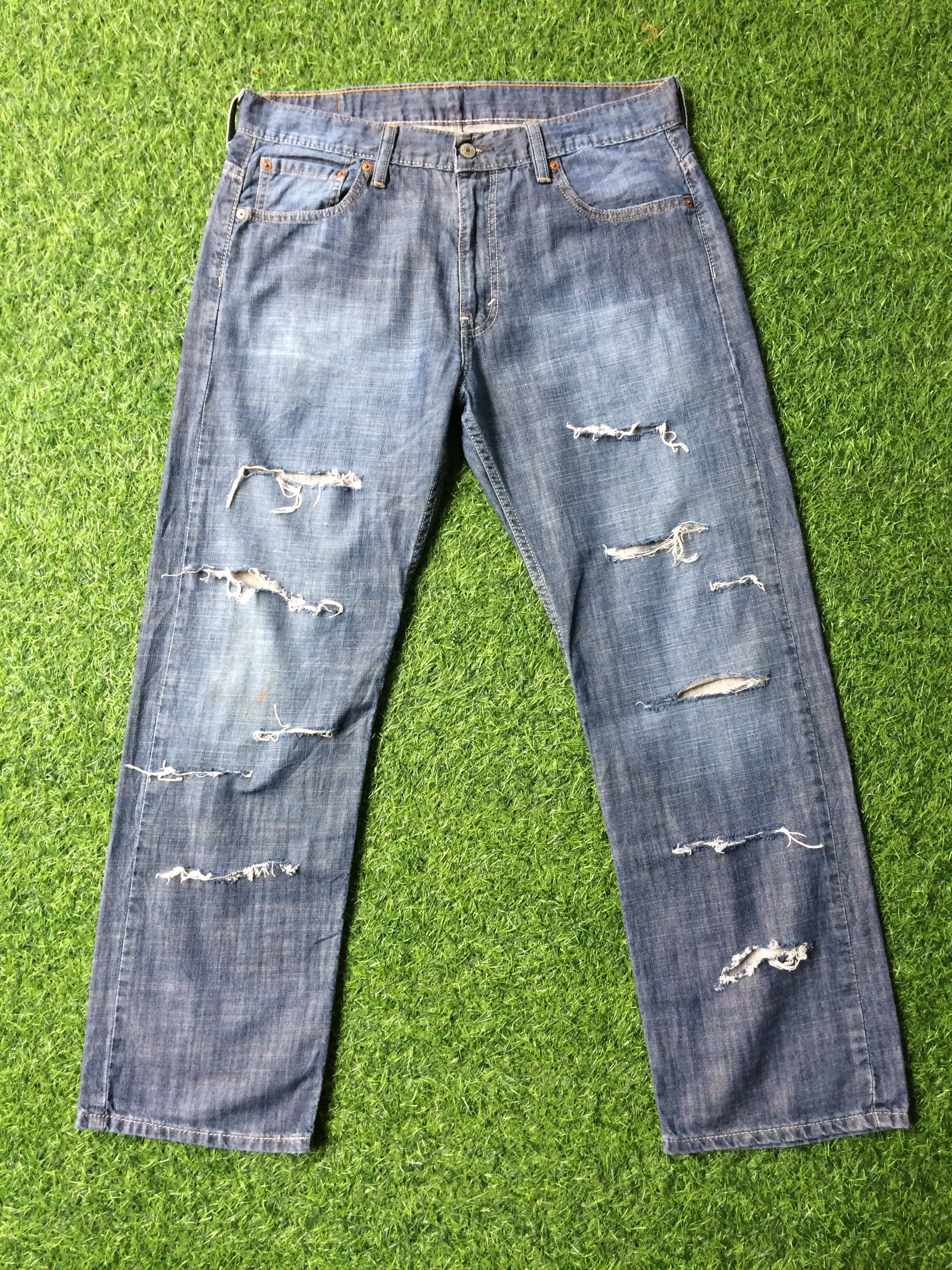 Levi's × Vintage Blue Wash Levis 569 Ripped Jeans-B-489 Size US 34 / EU 50 - 1 Thumbnail